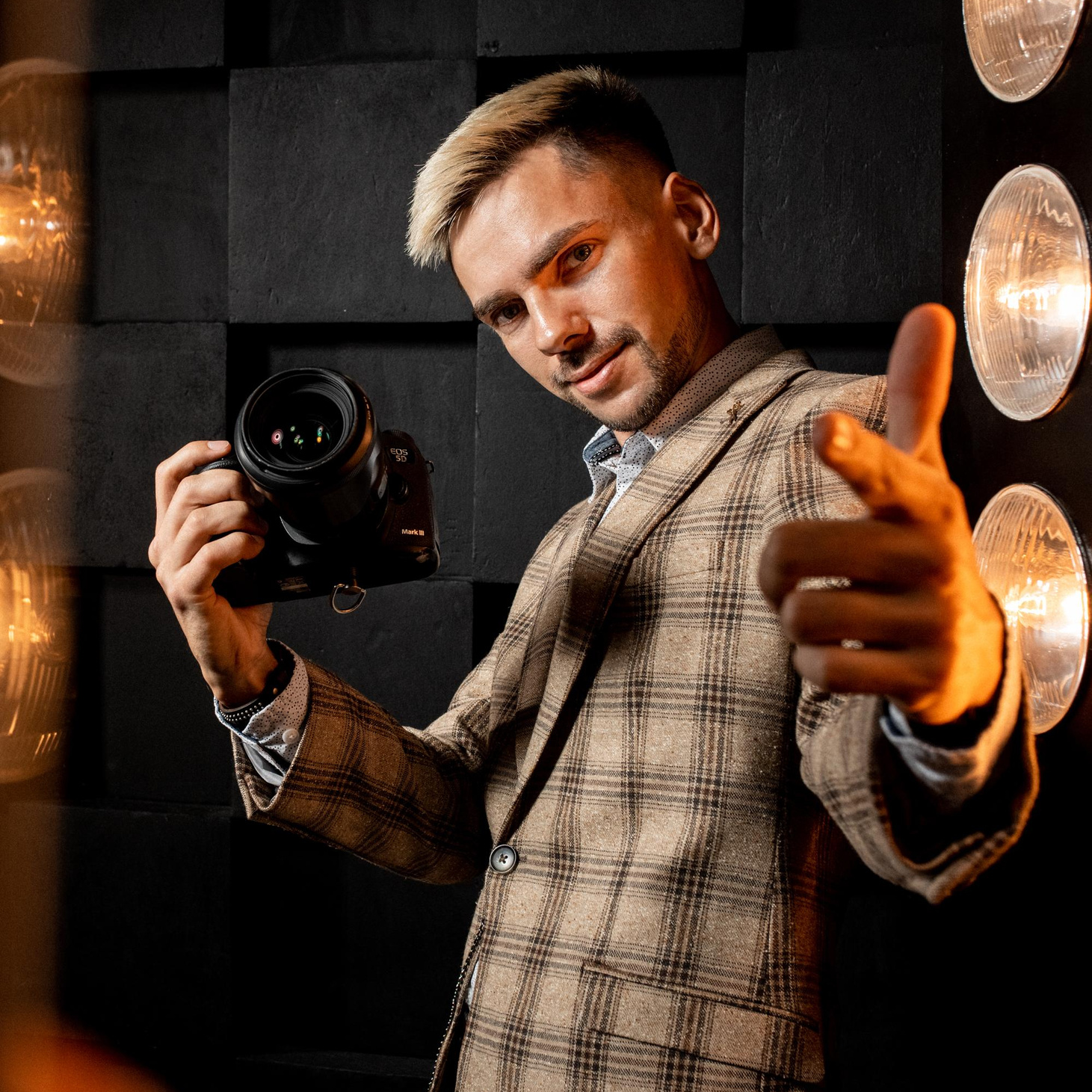 Контакты - свадебный фотограф Новоселов Антон