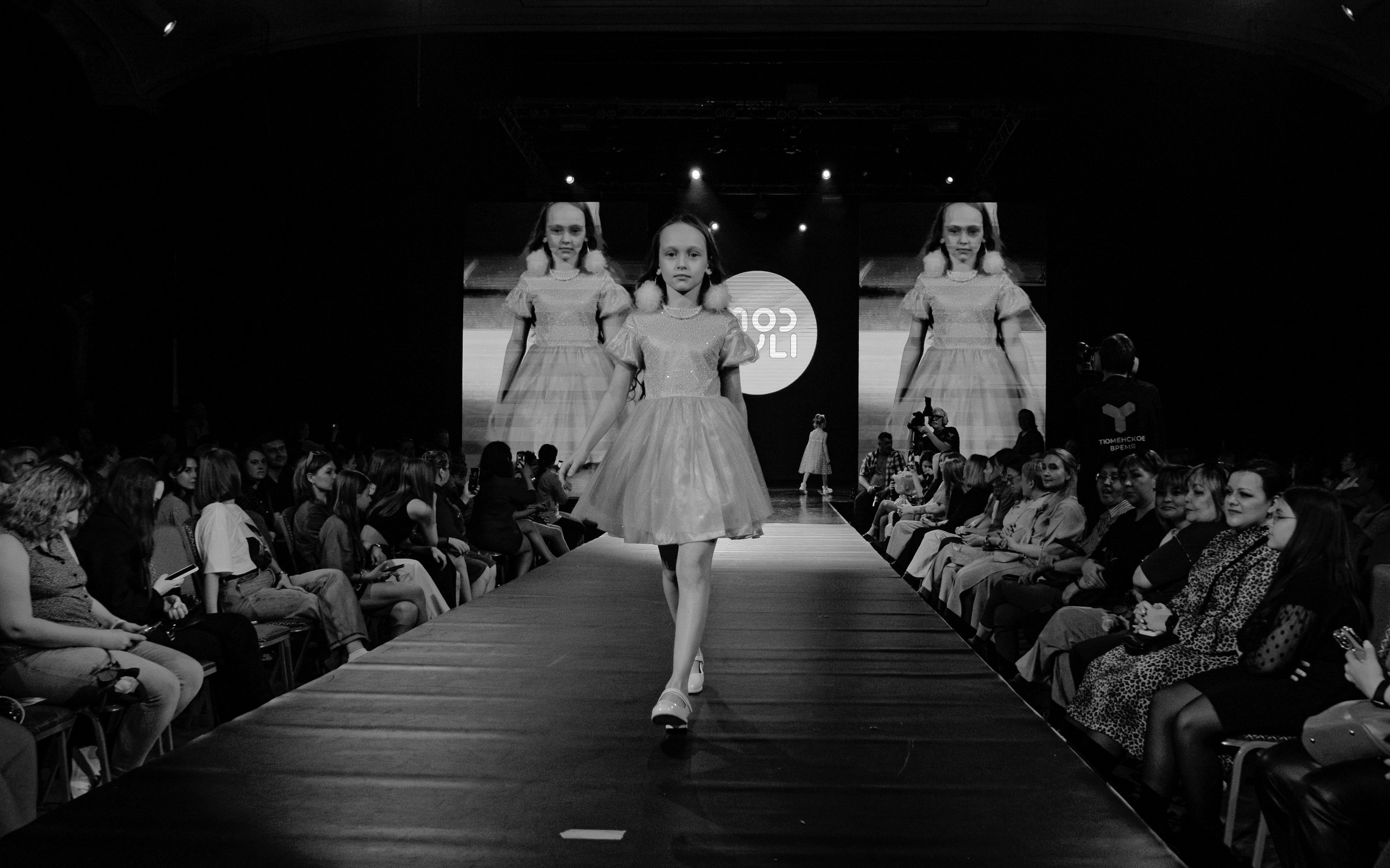 Модные показы — что это такое