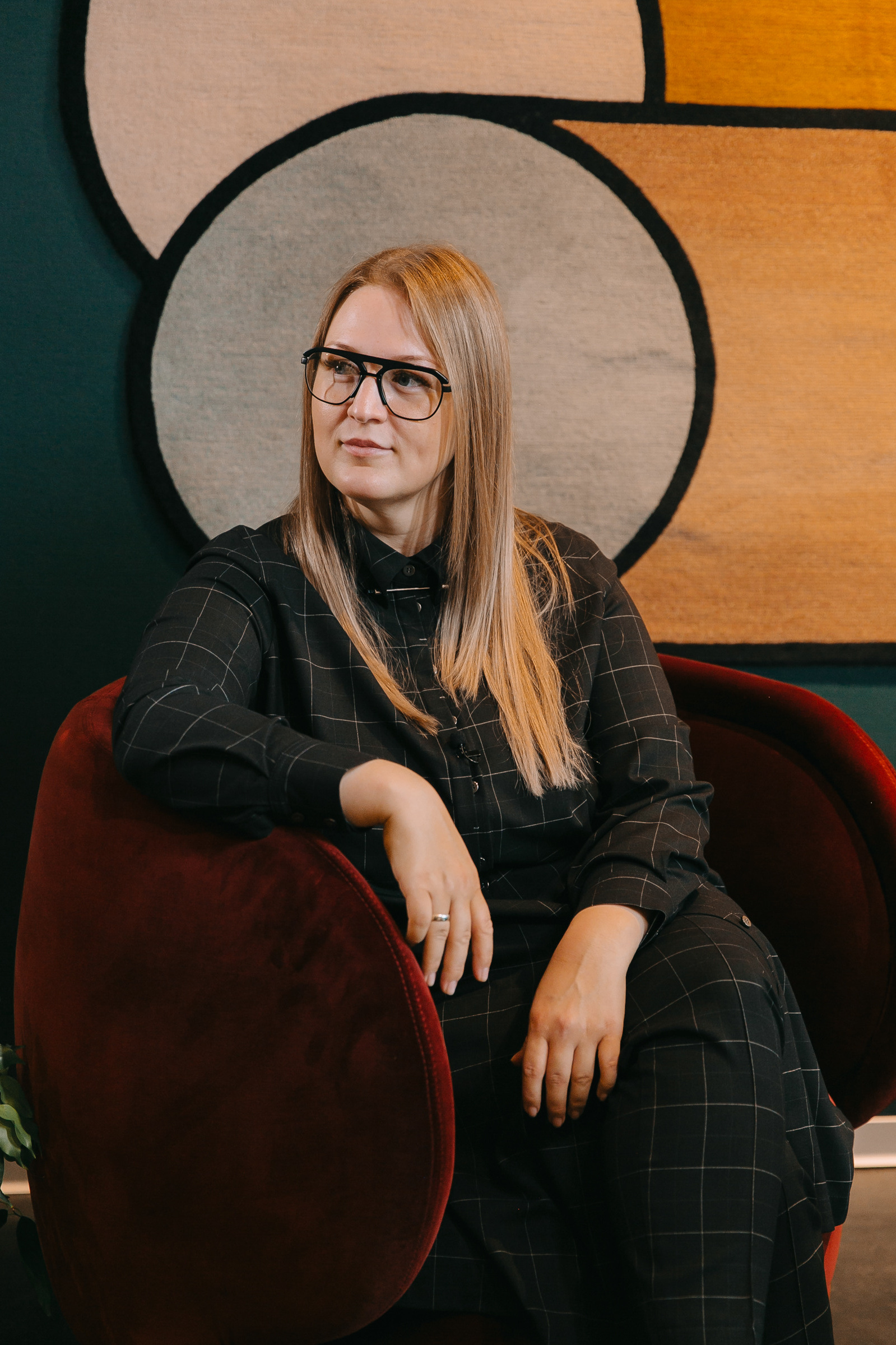 Icon showroom. Elizarova Design Studio