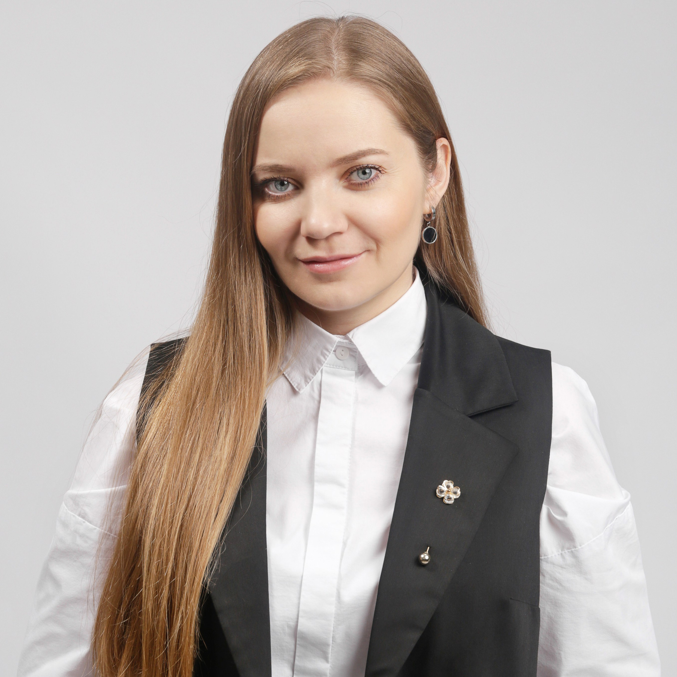 Тихомирова Елена. Психологическая служба  — реестр психологов АПВО