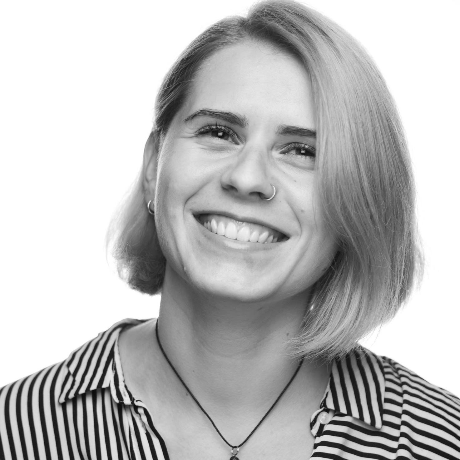 Контакты. Концертный репортажный и музыкальный фотограф Аля Денисова