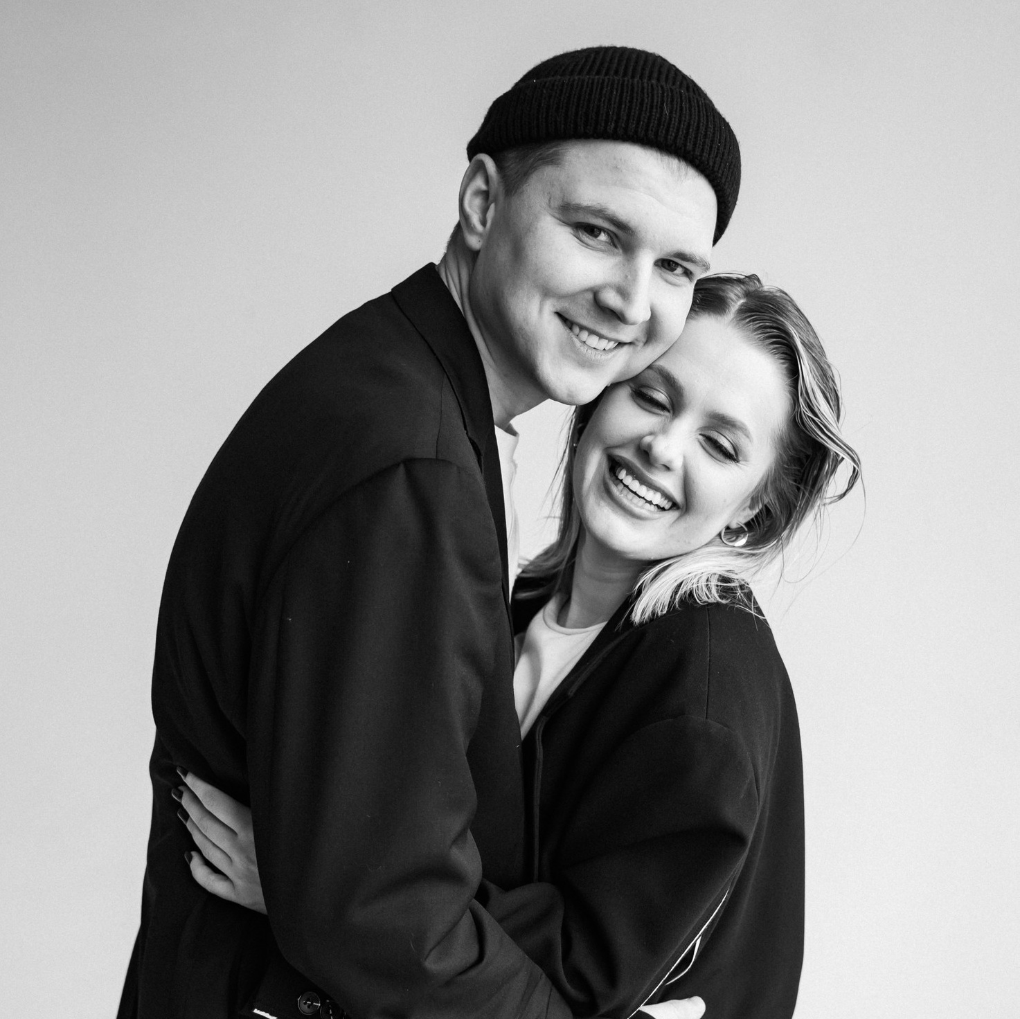 Контакты. Видеограф в Туле и Москве Михаил Баранов