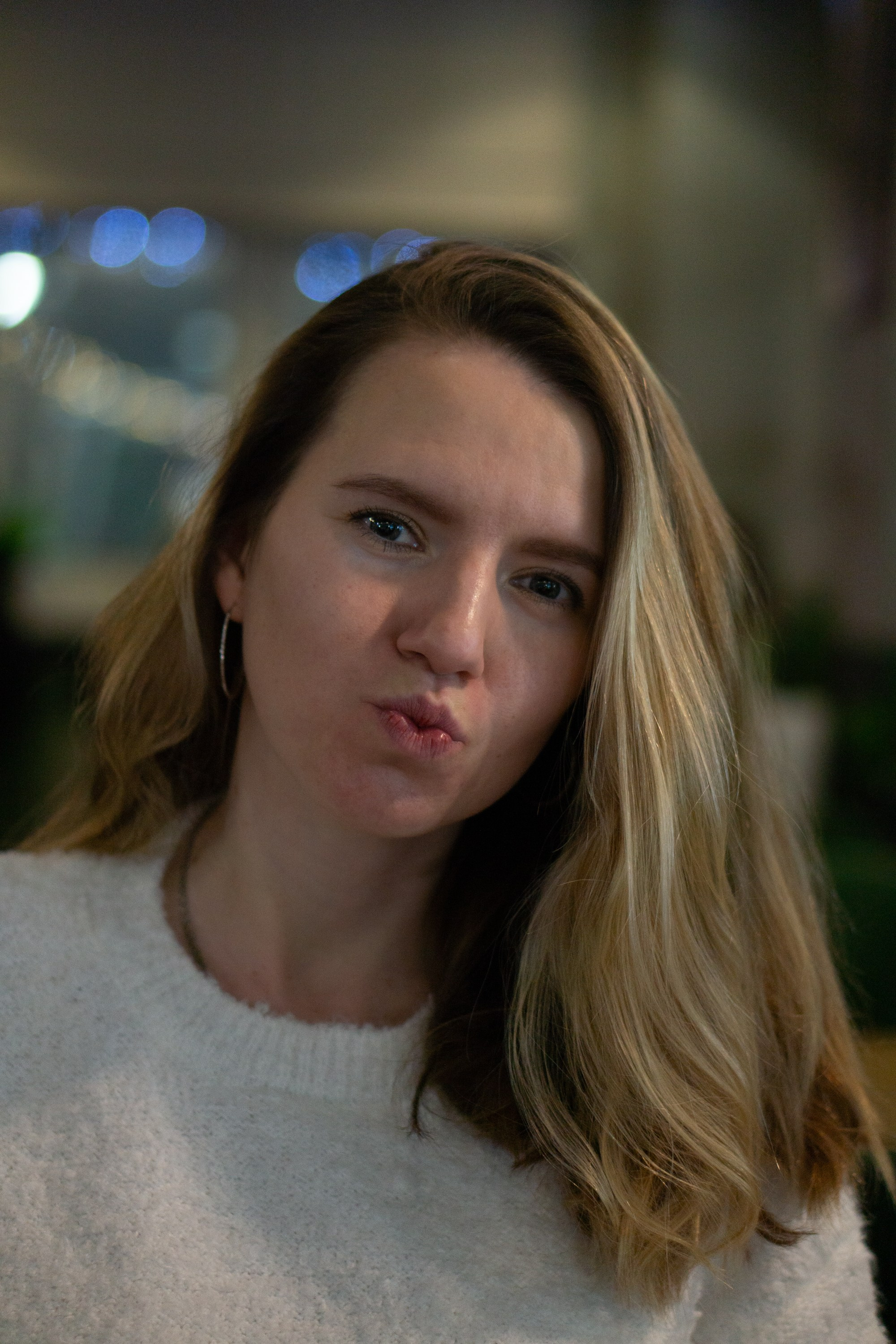 Вечер пятницы в Ермолаев. Начинающий фотограф-любитель Евгений Серебряков в Екатеринбурге