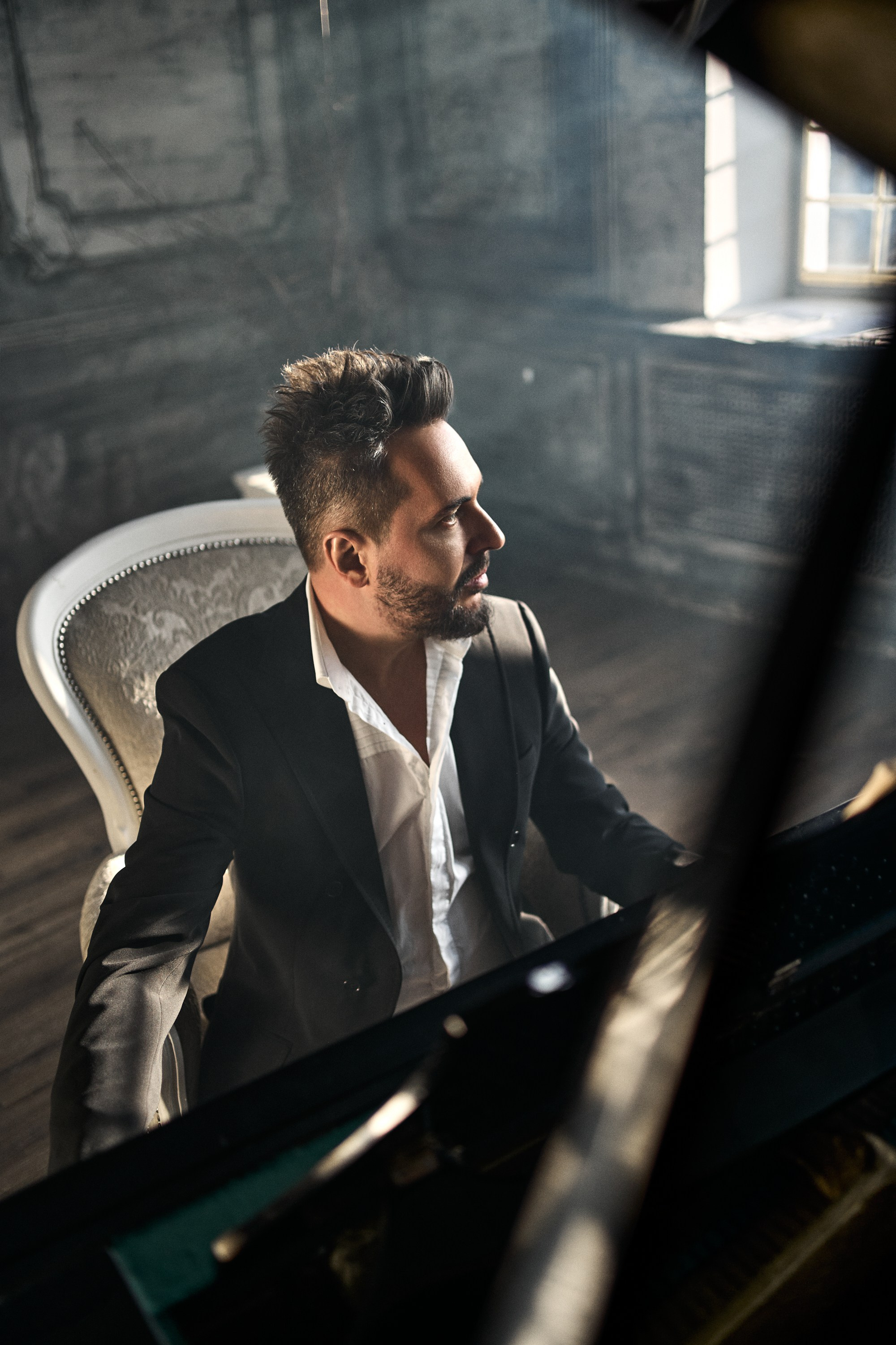 Cinematic Portrait Studio