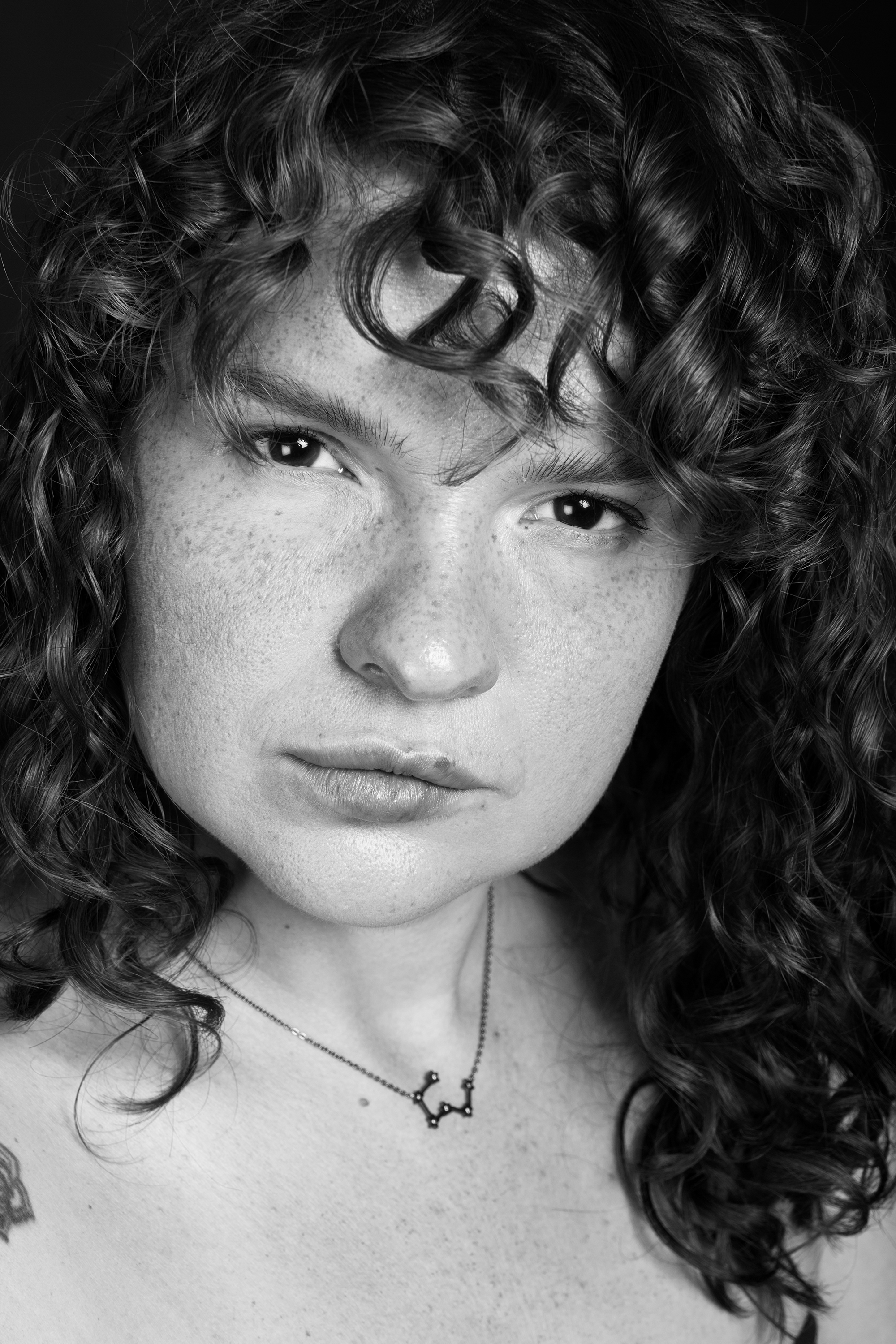 Выставка Драматургия героя