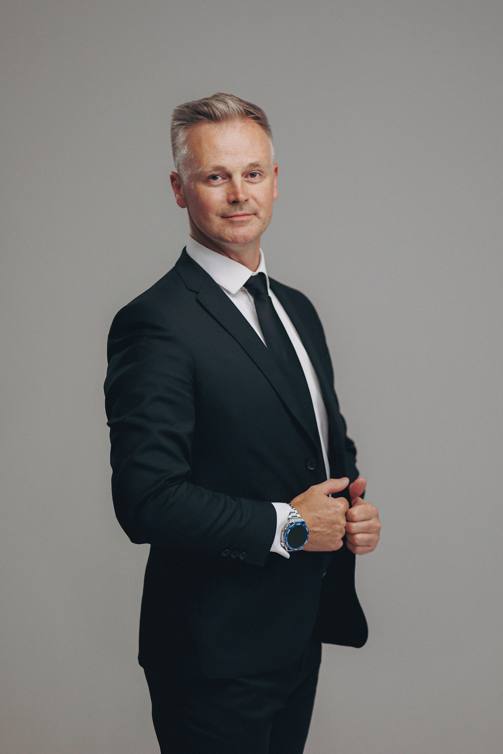 Профессиональной фотограф в Санкт-Петербурге Алексей Киселёв