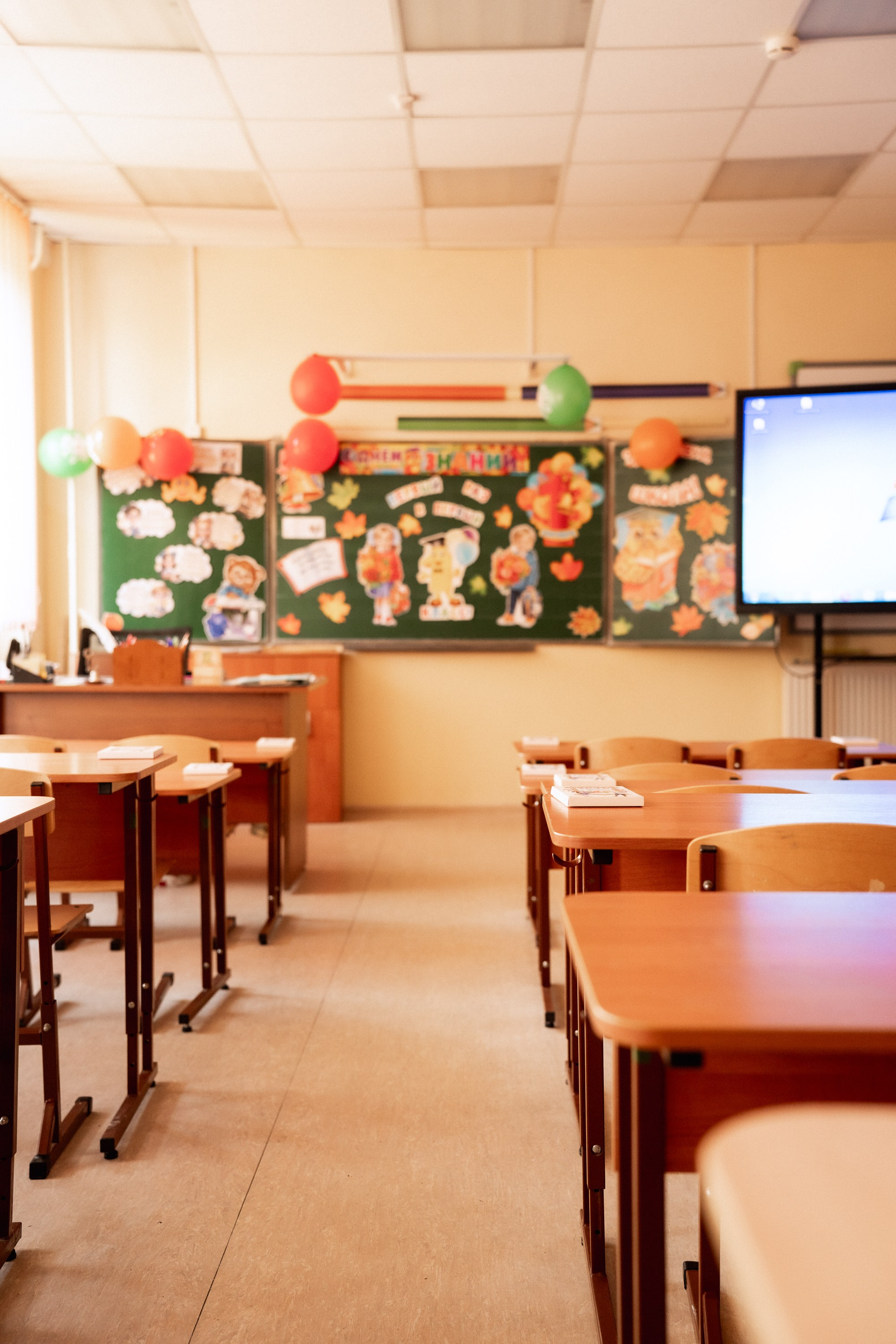 ВЫПУСКНИКАМ И 1 СЕНТЯБРЯ. Женский портрет