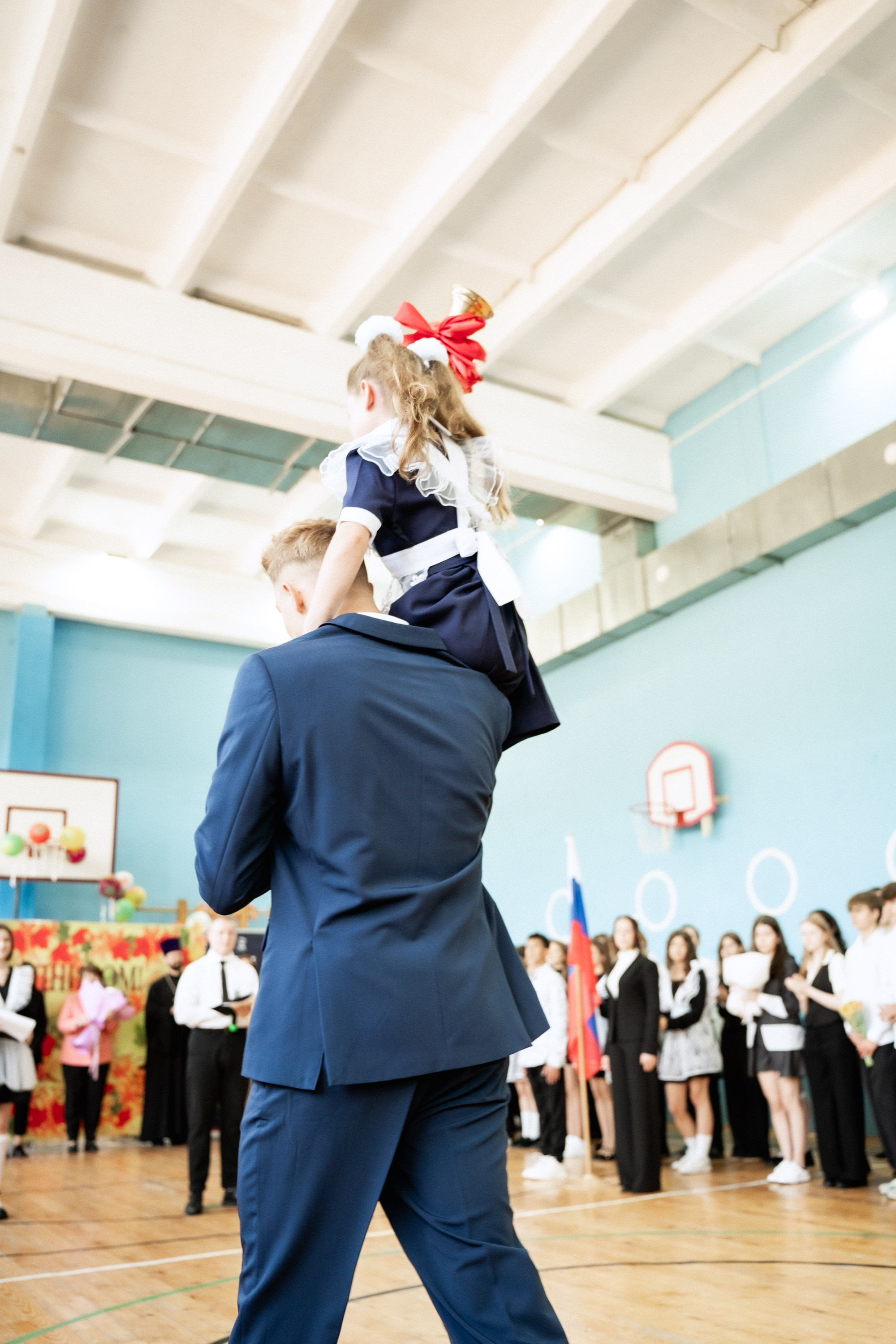 ВЫПУСКНИКАМ И 1 СЕНТЯБРЯ. Женский портрет