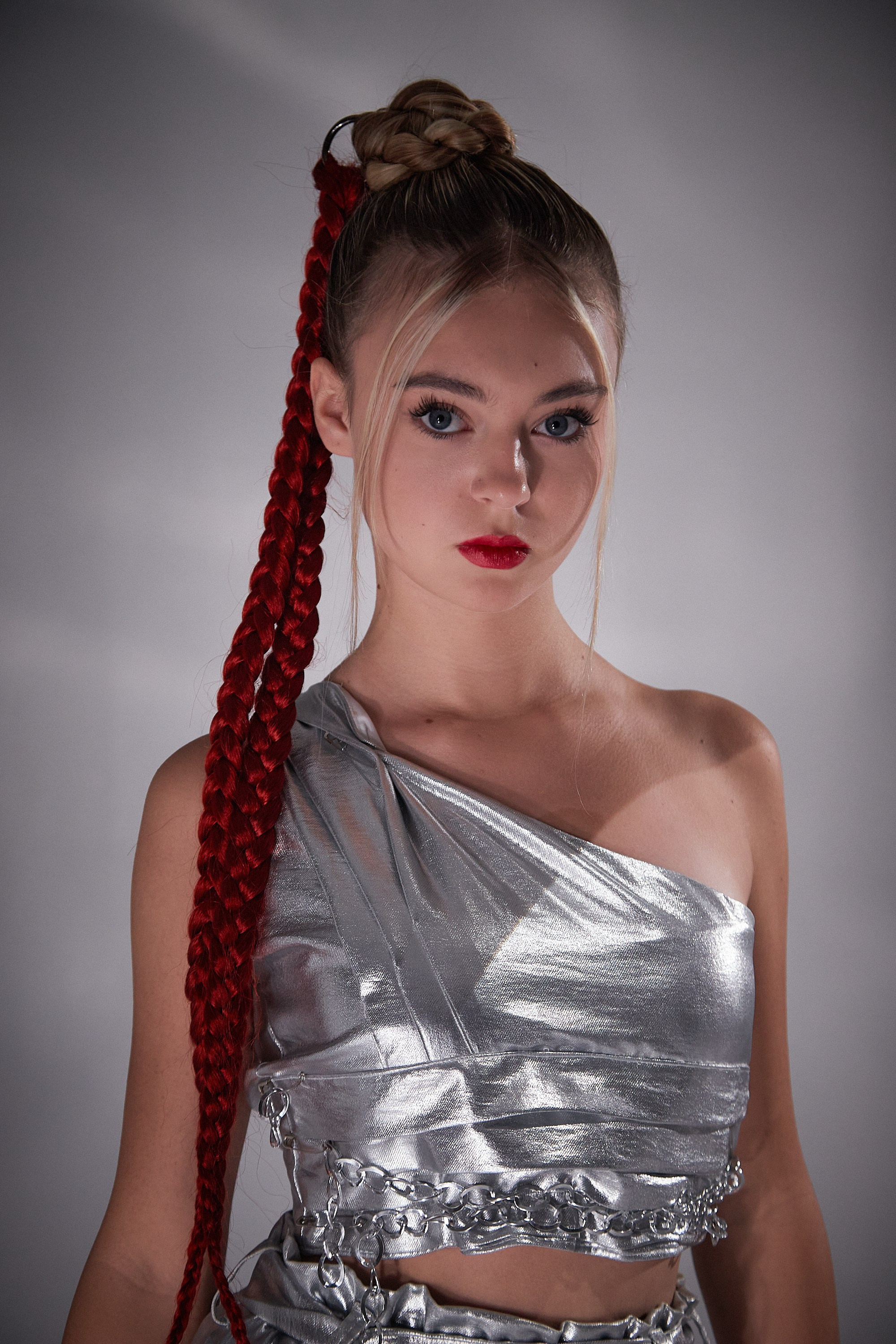 Silver dog. MeLora Photo