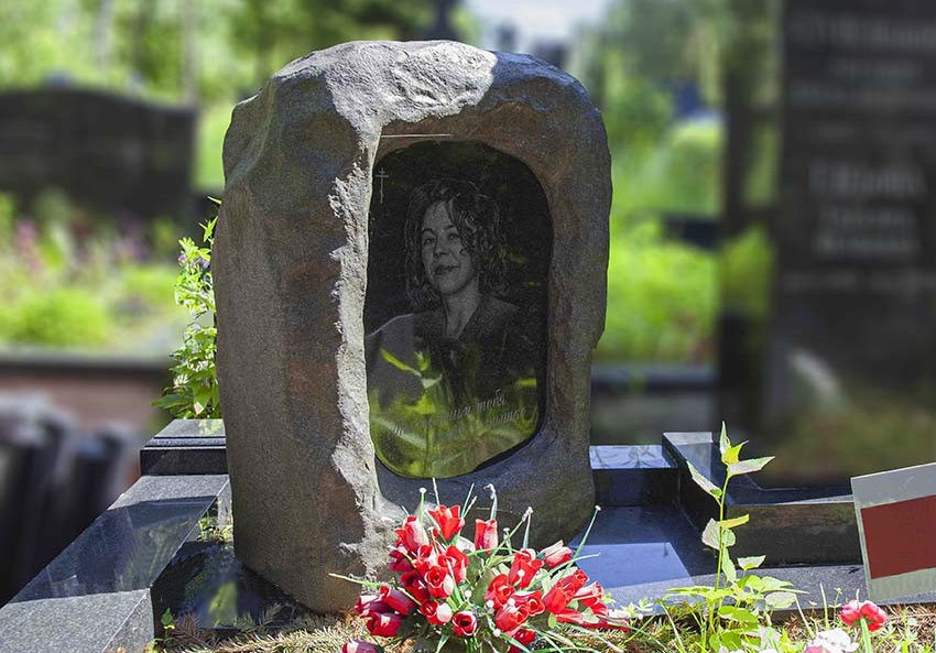 Памятники. Granum-memorial