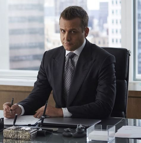 КОНТЕНТ СЪЕМКА — ФОТОСЕССИЯ АДВОКАТА