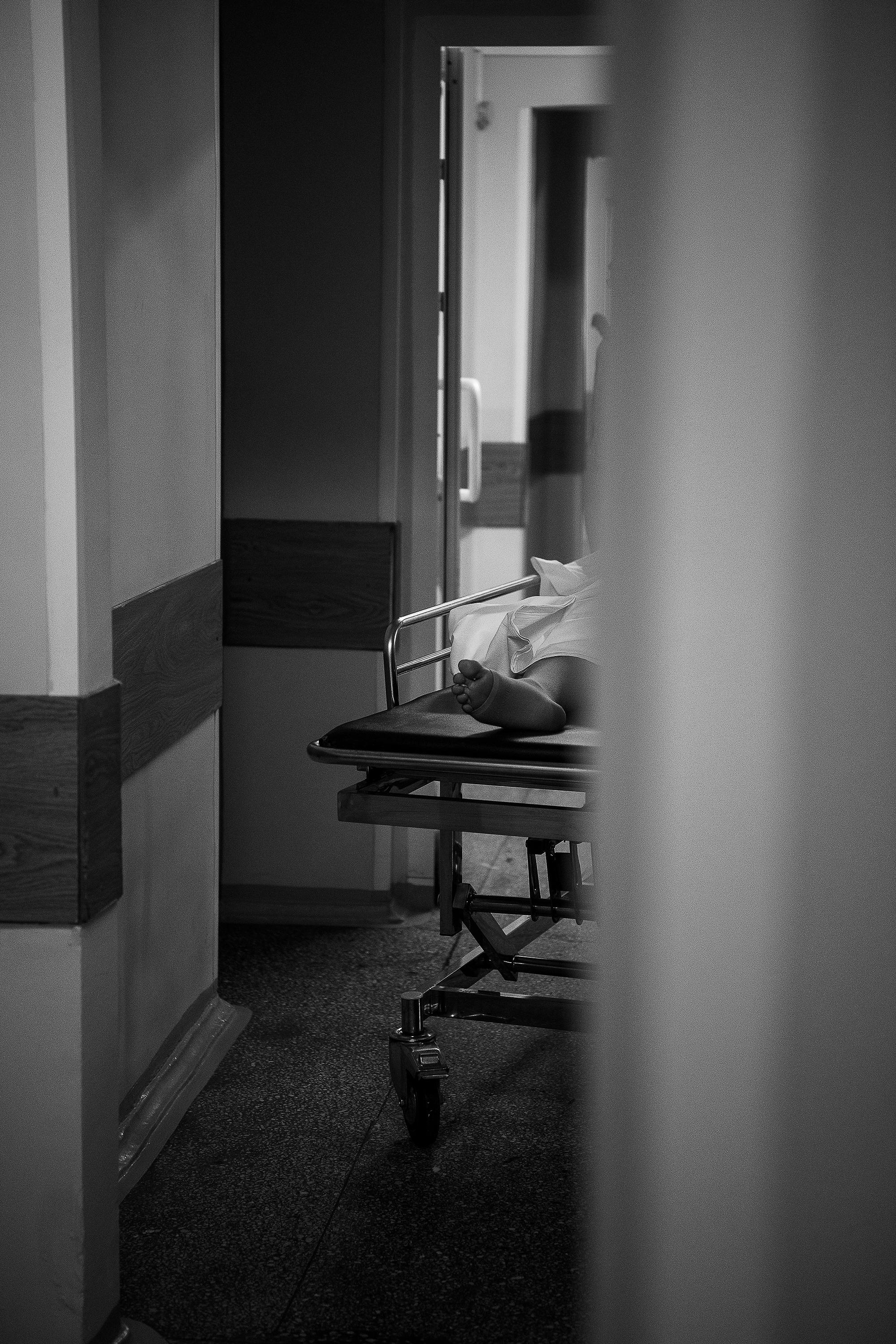 Работа врачей. Репортажная съёмка врачей. Хирургия. Пациент