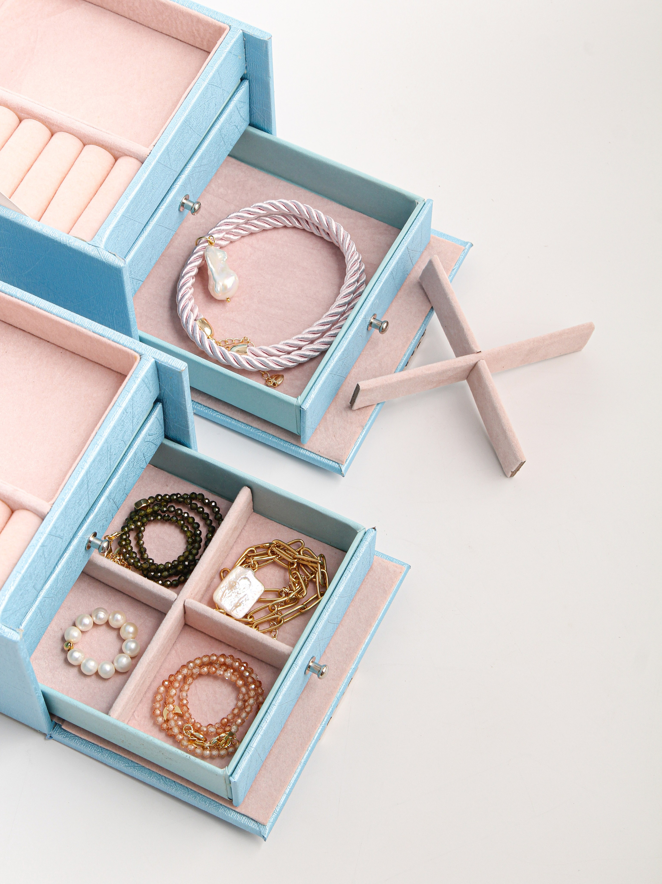 Фотосъемка шкатулок и сумок для каталогов | Кейс предметного фотографа. Предметный фотограф в СПб | Съемка для Wildberries, Ozon, рекламы | Алан Ульбашев