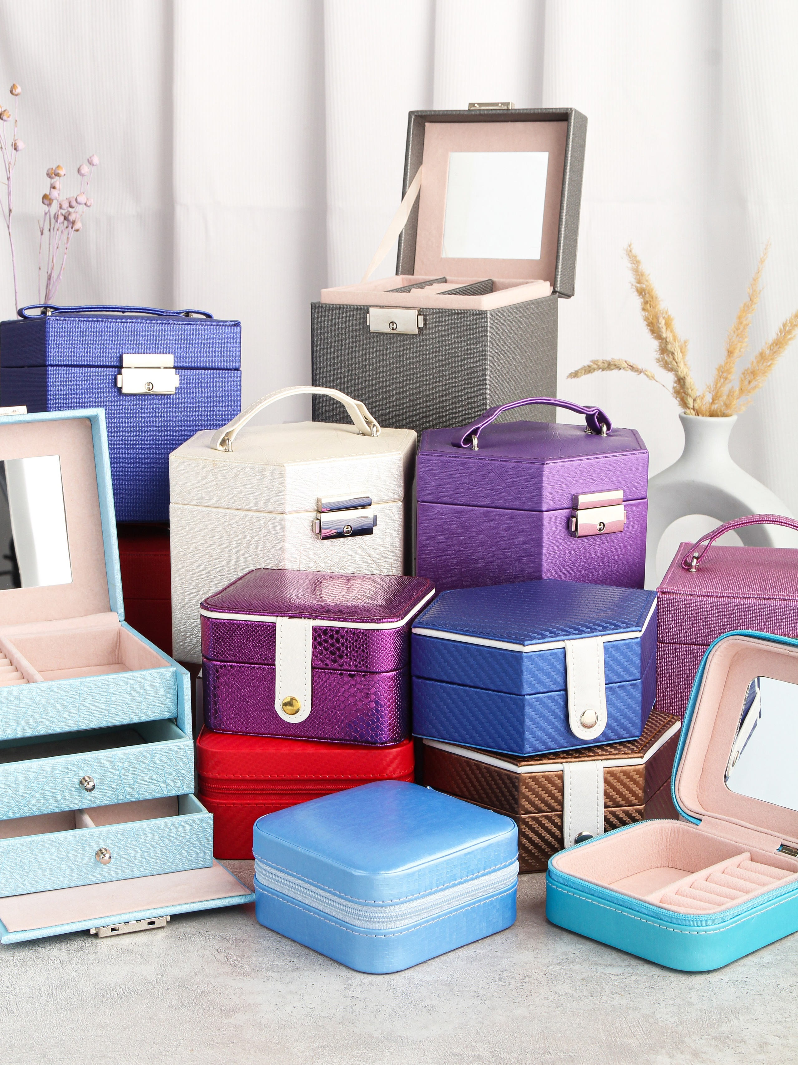 Фотосъемка шкатулок и сумок для каталогов | Кейс предметного фотографа. Предметный фотограф в СПб | Съемка для Wildberries, Ozon, рекламы | Алан Ульбашев