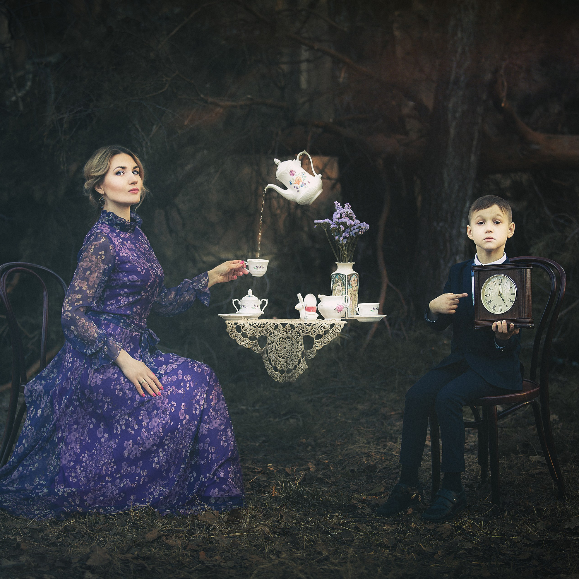 Необычная, креативная семейная фотосессия, Чаепитие в лесу, фотограф Анна Лебедева