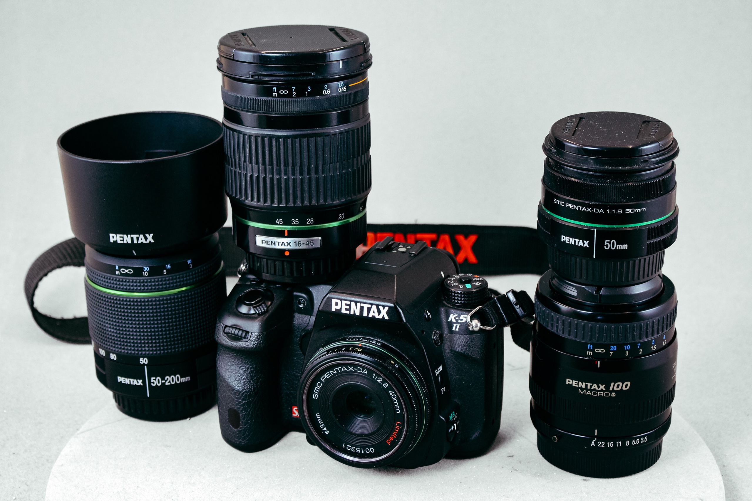 Фотоаппарат Pentax K-5 II с набором объективов
