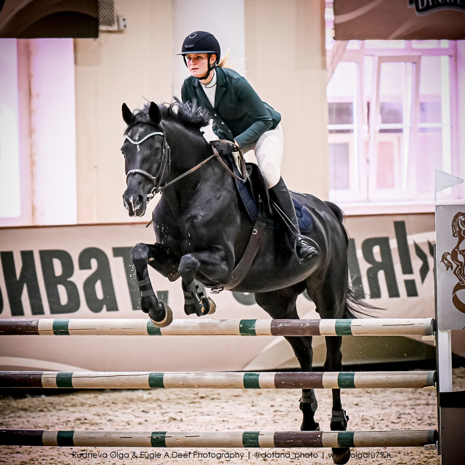 2025.10.26 — КСК Виват, Россия! конкур. ТУРНИРНАЯ КОННАЯ ФОТОГРАФИЯ, Руднева Ольга и Евгений Адеев
