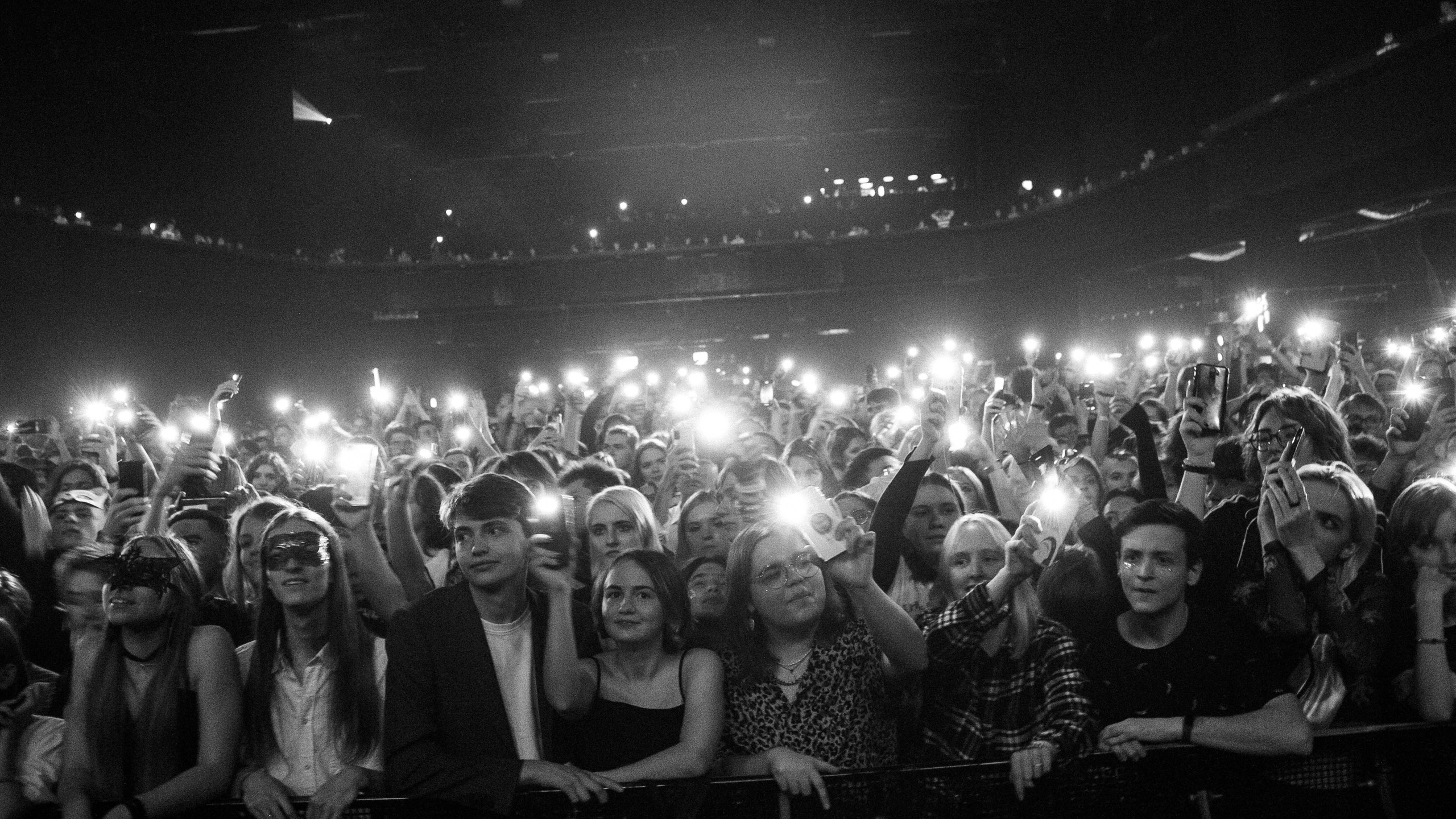 Фотограф для музыкантов, фотограф на концерт, концертный фотограф, съемка концерта, бэкстейдж фотограф