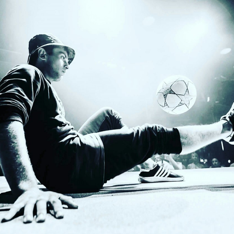 Ведущий на выпускной Андрей Кислый. Ведущий Андрей Кислый — свадьба юбилей корпоратив в Питере