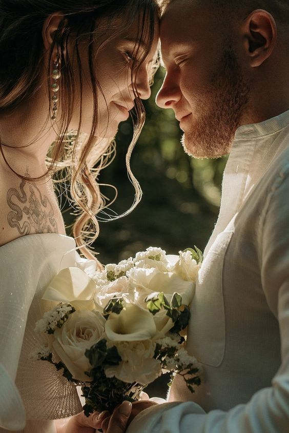 РЕКОМЕНДАЦИИ ПОЗИРОВАНИЕ, РЕФЕРЕНСЫ, ИДЕИ ДЛЯ МОЛОДОЖЕН НА ПРИРОДЕ