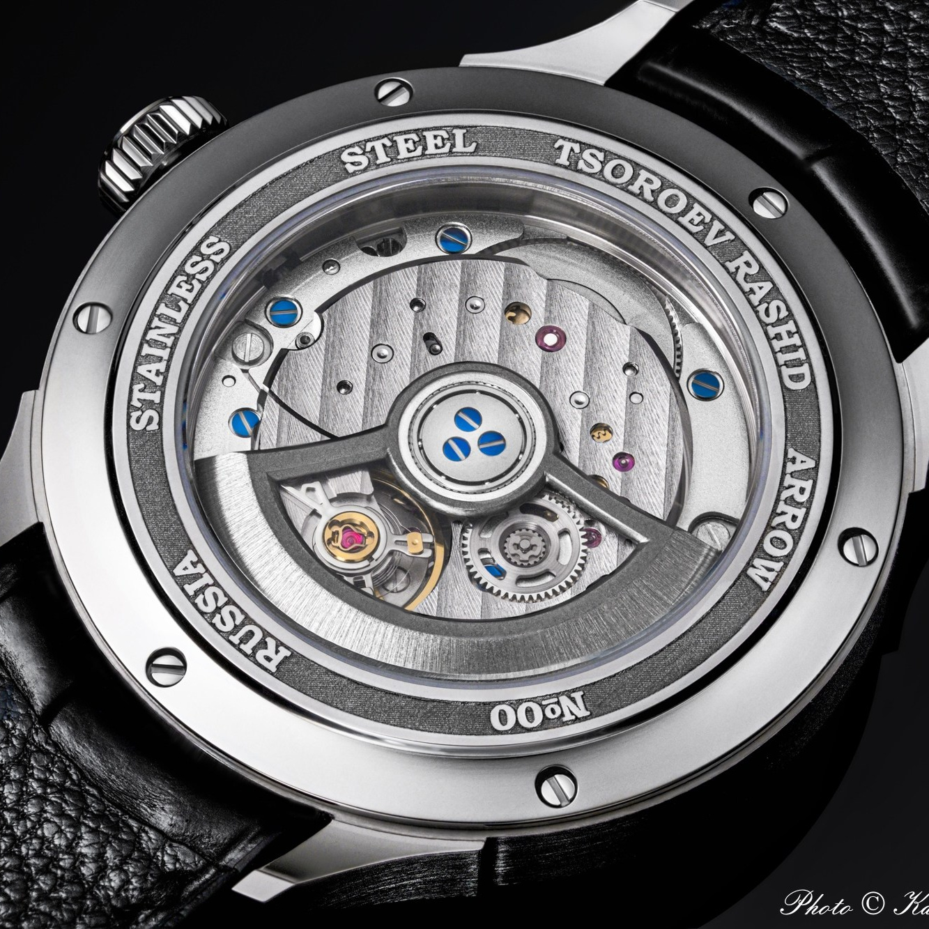 Высококачественная предметная каталожная Фотосъемка в Москве. Высококачественная профессиональная рекламная фотосъёмка ювелирных украшений, драгоценных камней в Москве. Обучение, консультация