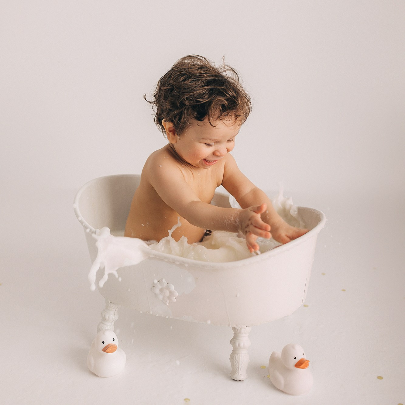 ГОДОВАСИЕ в мини-студии. Семейный фотограф новорождённых в Серпухове Юлия Новикова +79637785957