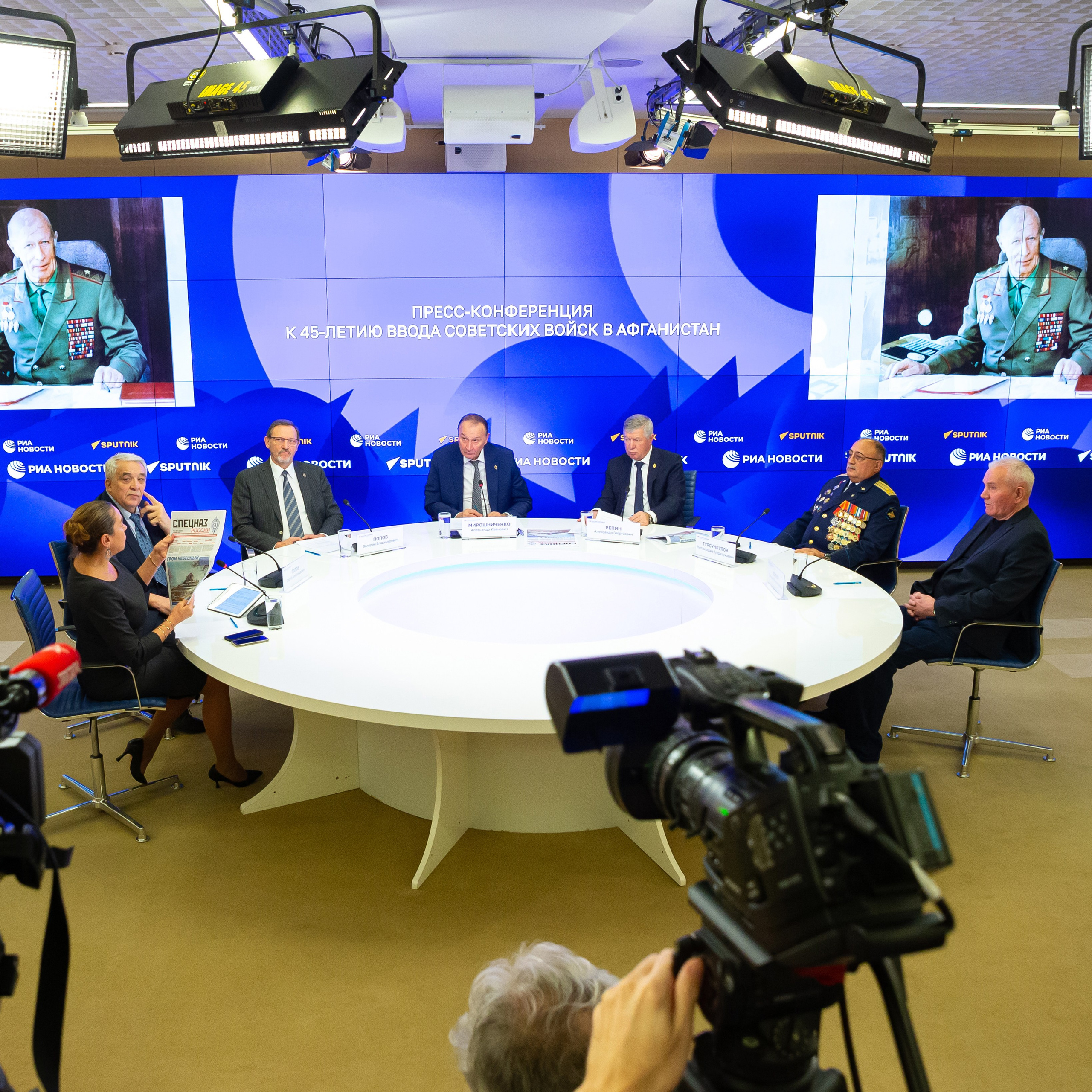 РЕПОРТАЖНАЯ ФОТОСЪЕМКА. Фотостудия в Москве LUXARTPHOTO