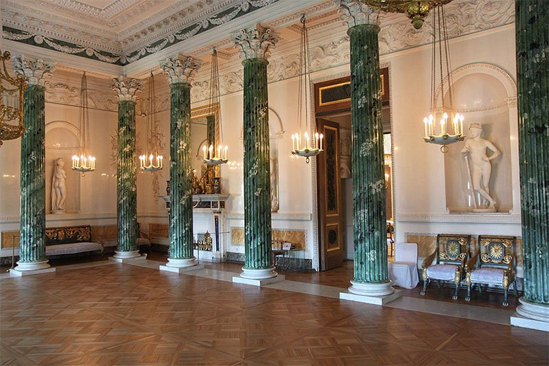 Локации для свадебной фотосессии в Санкт-Петербурге в плохую погоду. Свадебный и портретный фотограф в Санкт-Петербурге Анна Демьянова