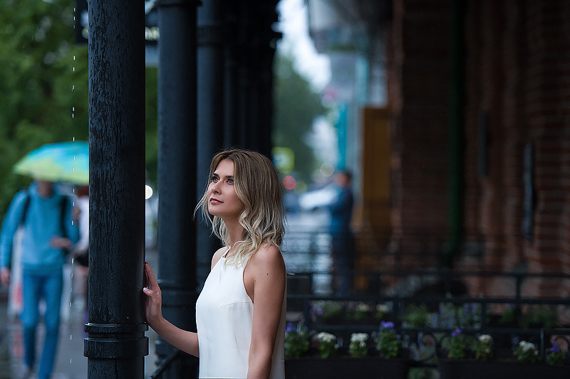 Как фотографировать в дождь. Фотограф в жанре Ню. Татьяна Хасанович. Красноярск