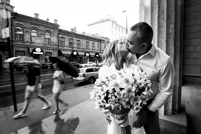 Как фотографировать в дождь. Фотограф в жанре Ню. Татьяна Хасанович. Красноярск