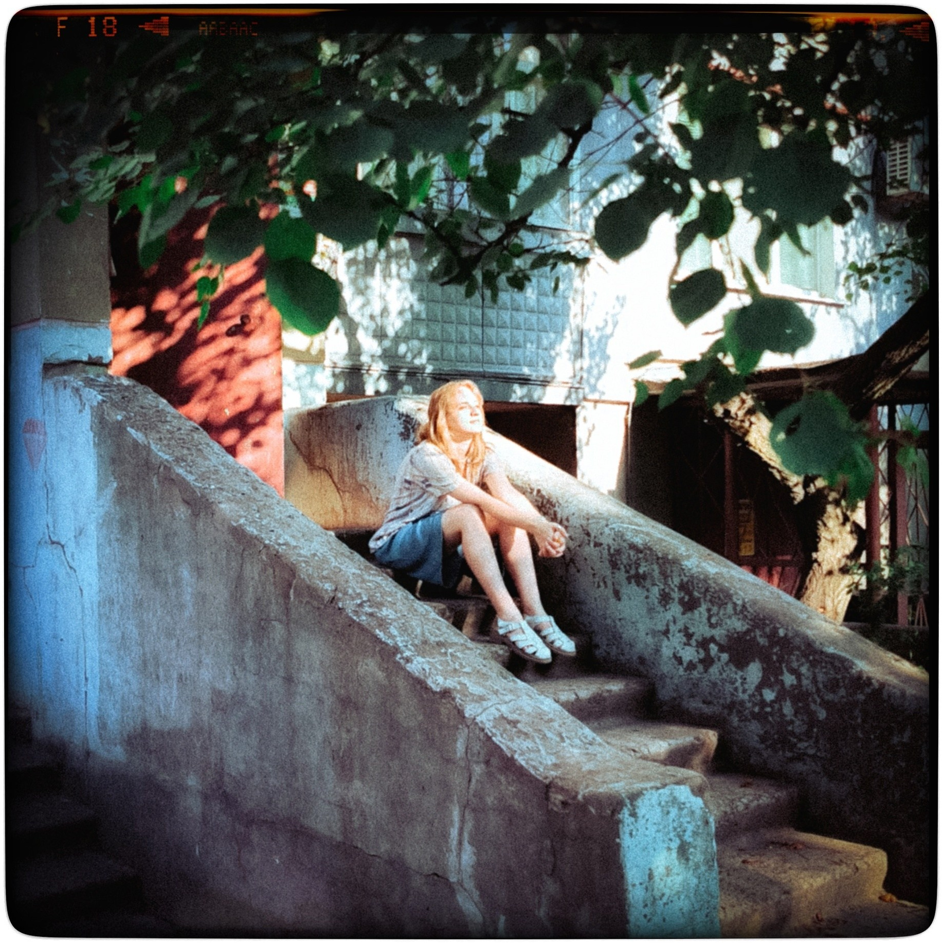 Контакты. • Фотограф Александра Светозар Алчевск •