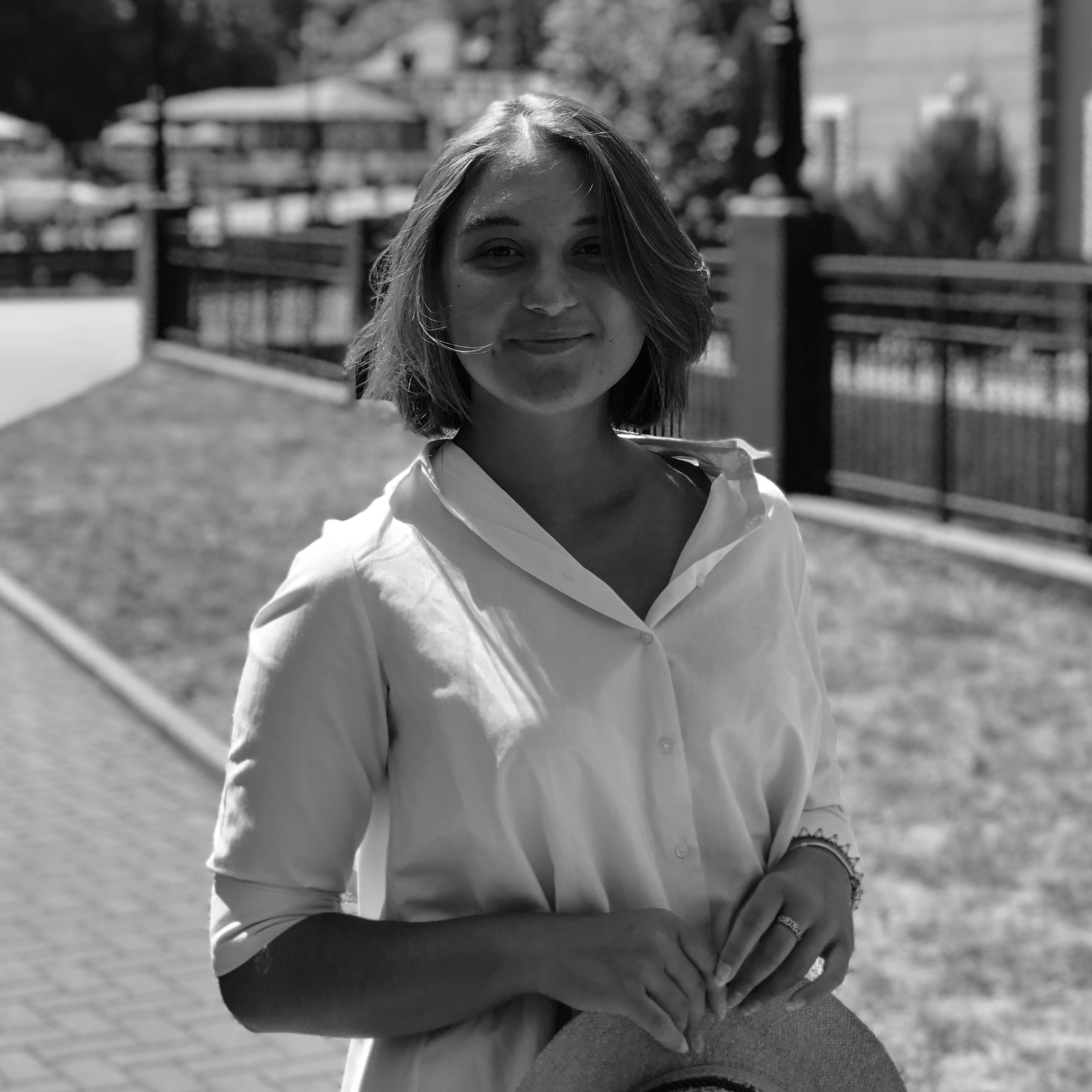 Контакты. Фотограф Елизавета Мокерова. Реж, Екатеринбург