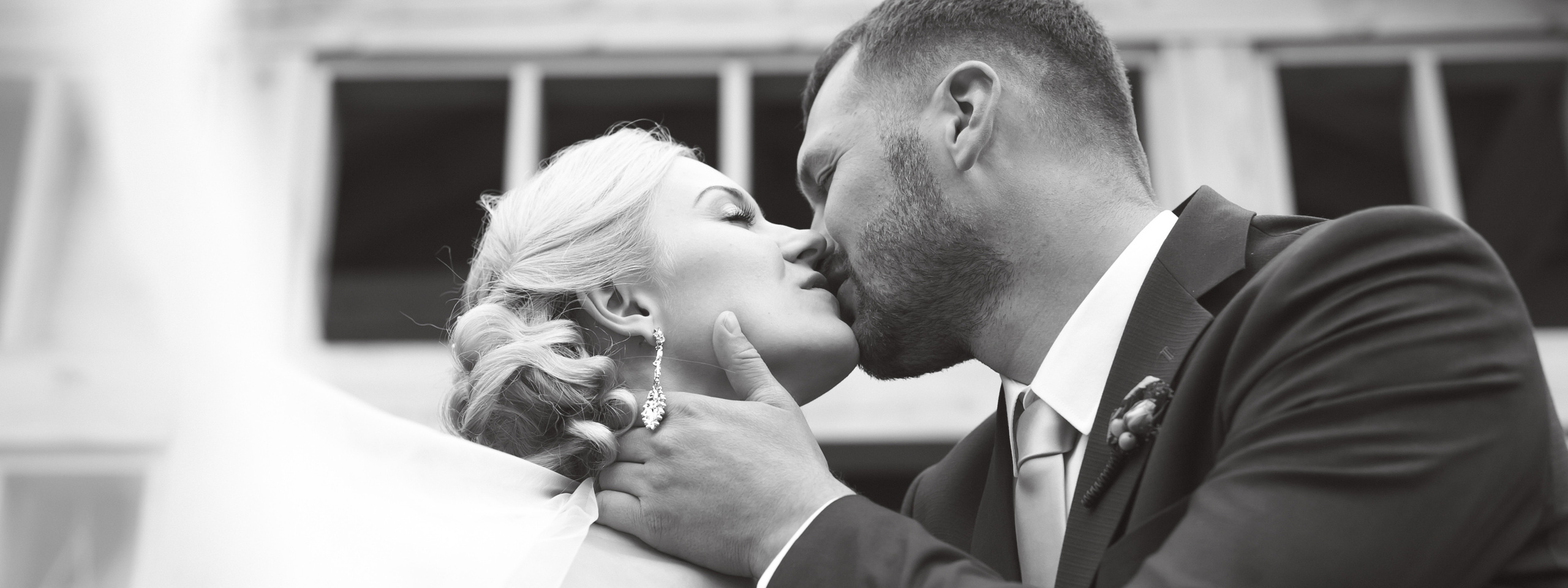 Стоимость свадебной фотосессии. Выпускные фотоальбомы и папки для школ и садиков в Челябинске