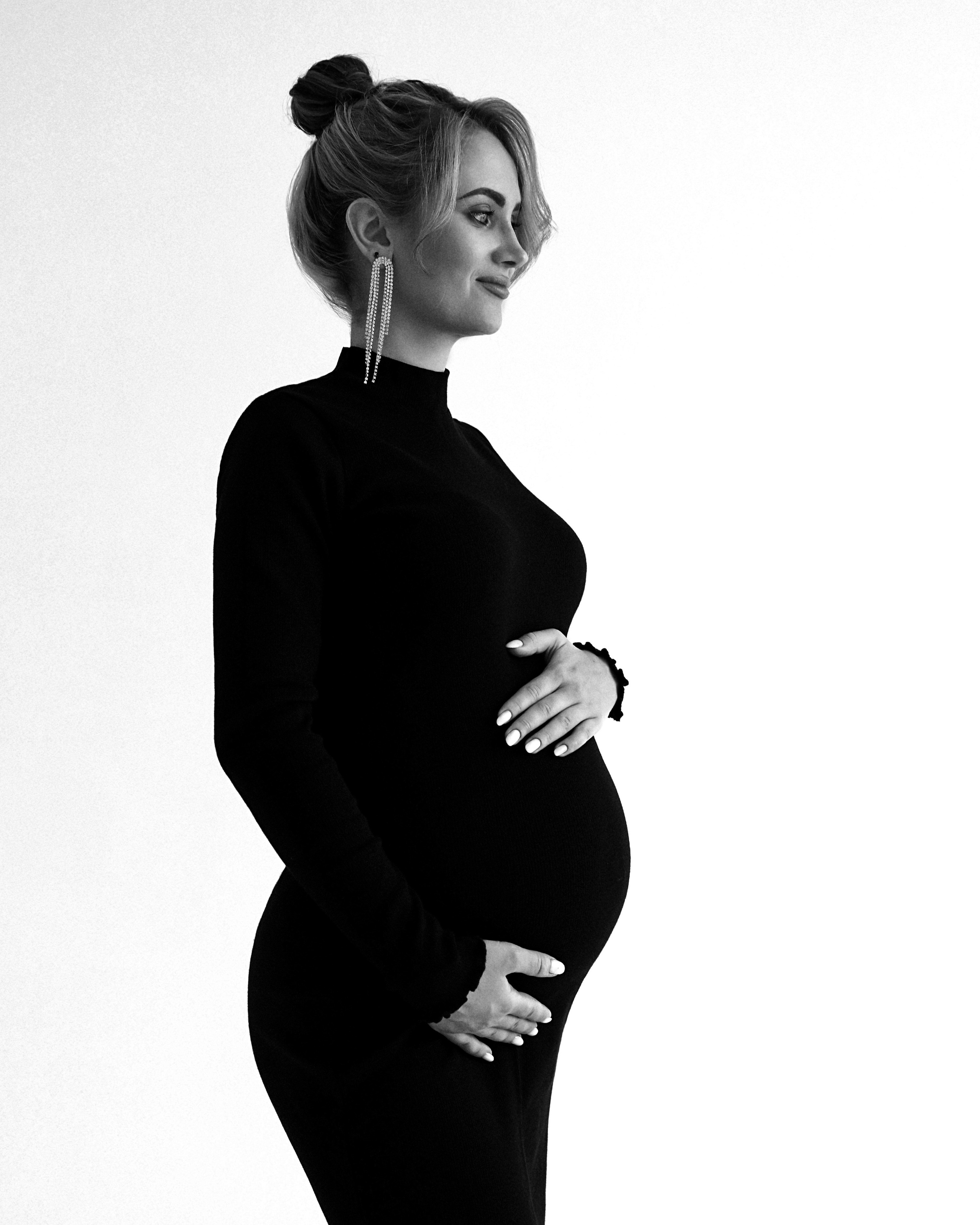 Красивое фото беременной девушки