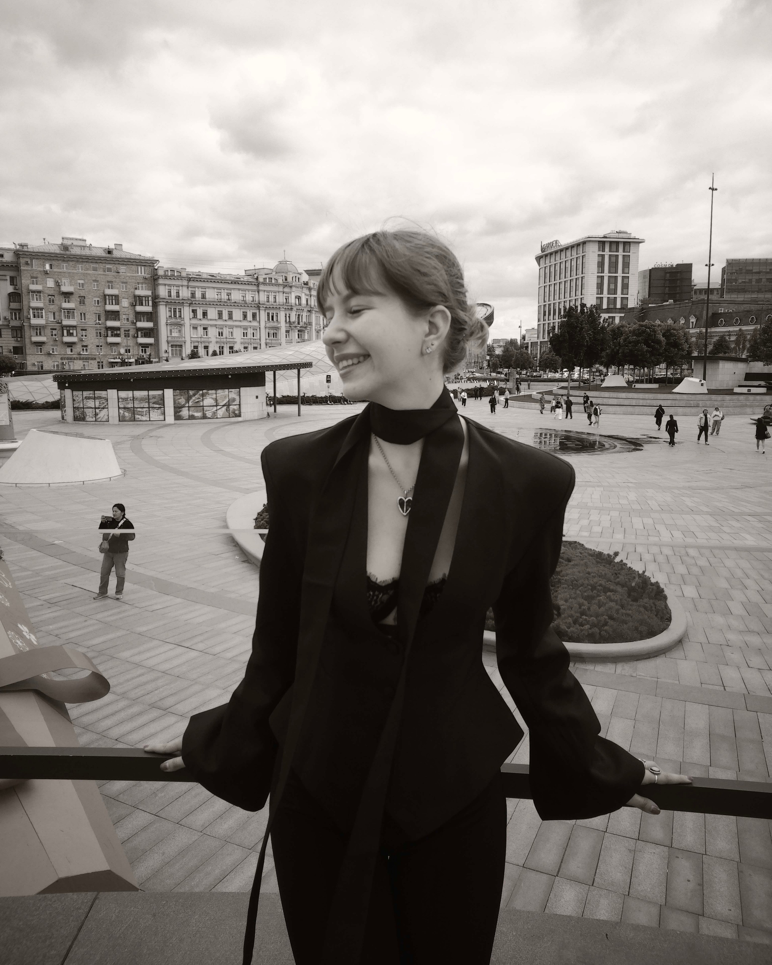 Индивидуальная съемка/Лавстори. Мобильный рилсмейкер и фотограф в Москве и МО. Индивидуальные съемки, лавстори, беременность, свадьбы, мероприятия, бренды