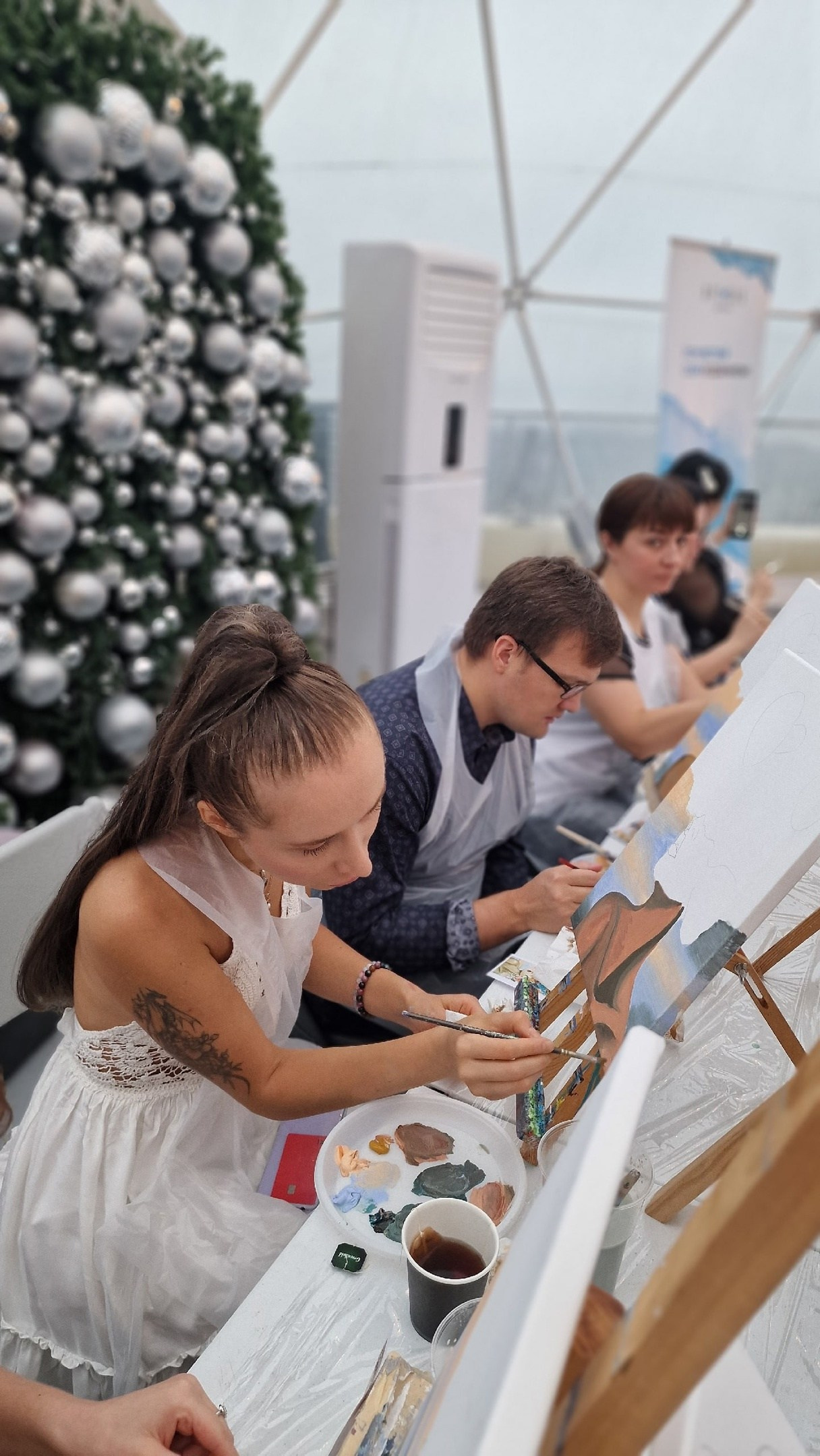 Выездные мастер классы. Артлаб Школа Воронеж.Творческие Мастер классы.Корпоративы.Дни рождения.Арт свидания.Выездные мастер классы.Эпоксидная смола