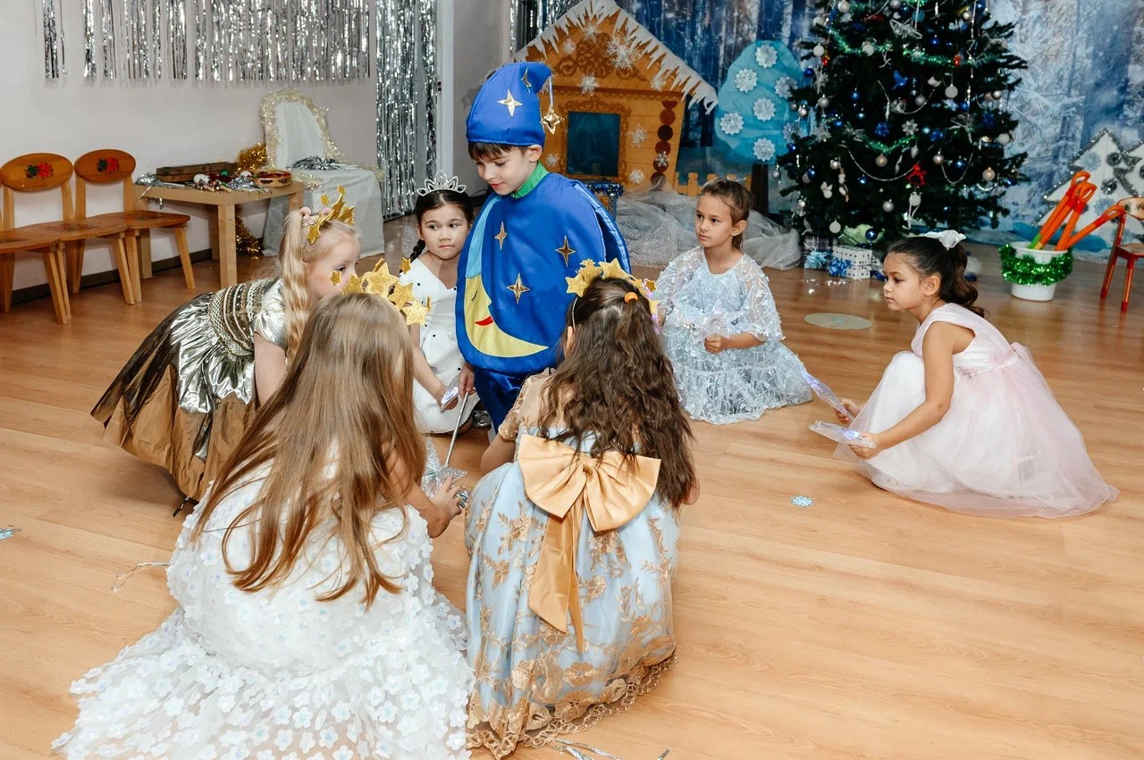 Новогодний Утренник. Школьная и детская фотография. Москва и Московская Область