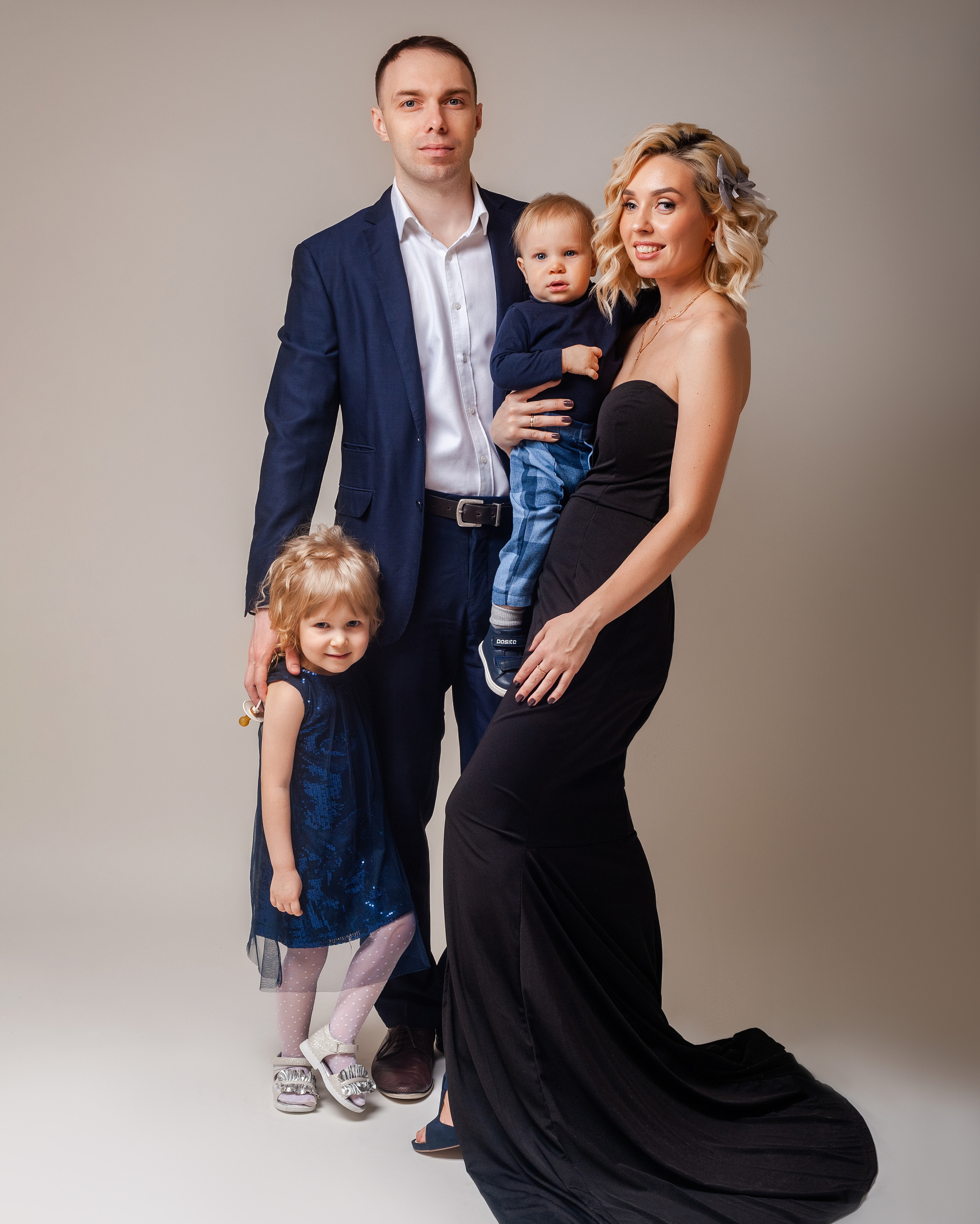 Услуги. Семейный и детский фотограф в г. Норильске Марина Шухастанова