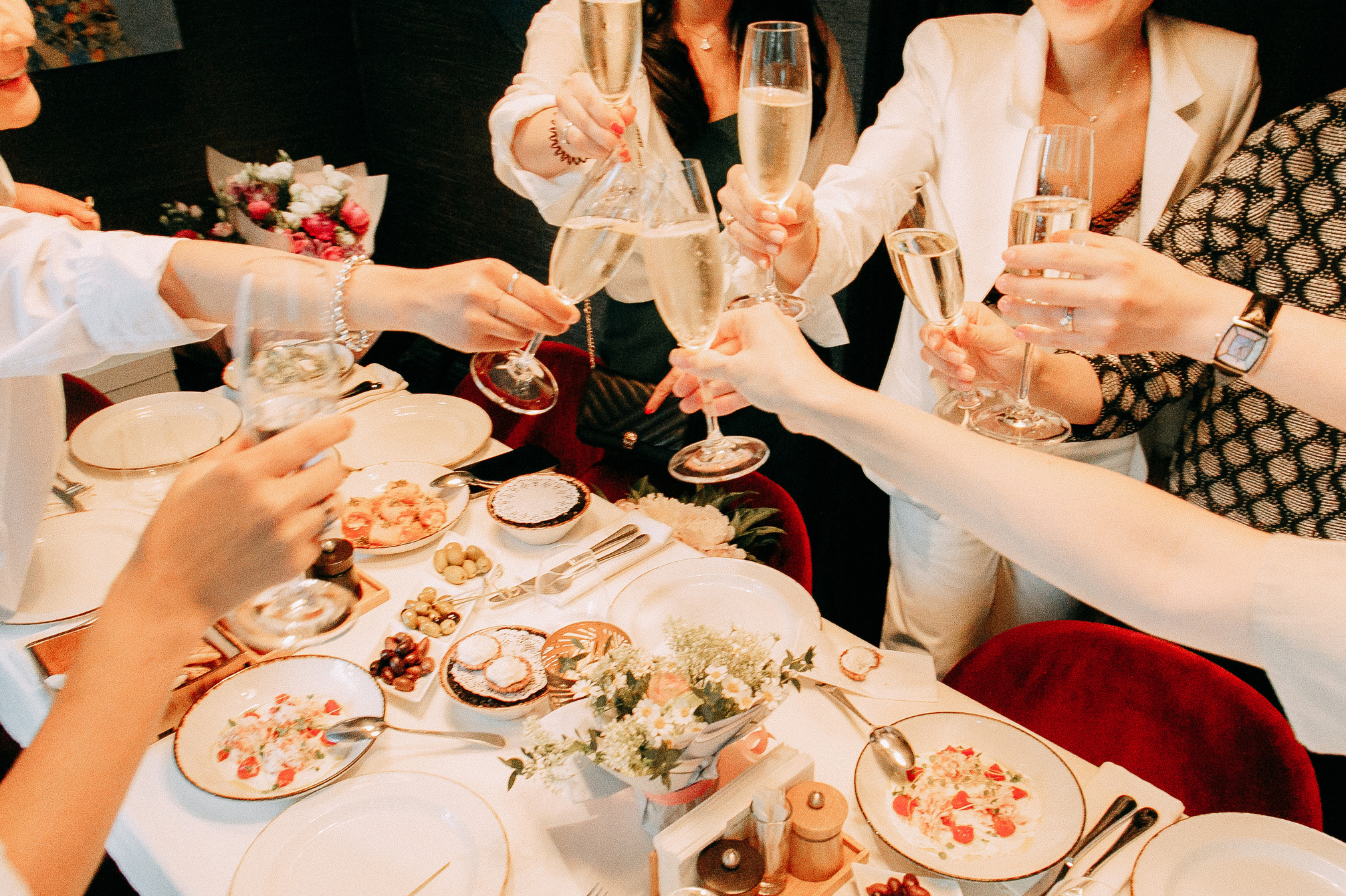 Цены. Женский фотограф и фототерапевт в Алмате Камиля Сабитова