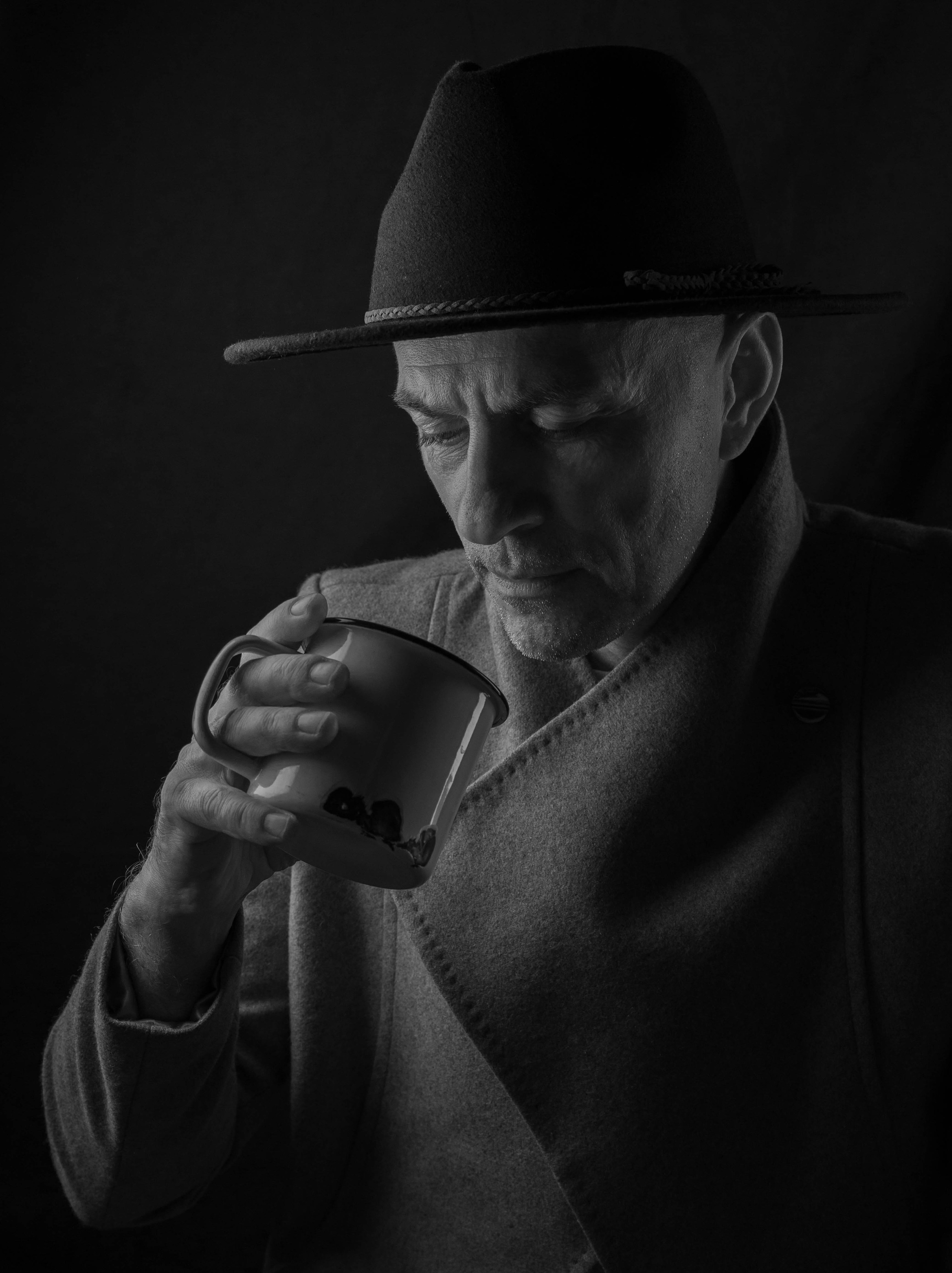 Кутовая Евгения. Организация фотовыставок в Петербурге и Москве, MFamilia (МФамилия)