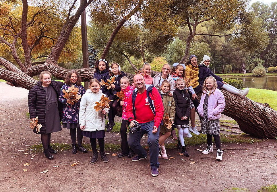 Контакты. Выпускные альбомы СПБ. Фотограф в Садик и Школу