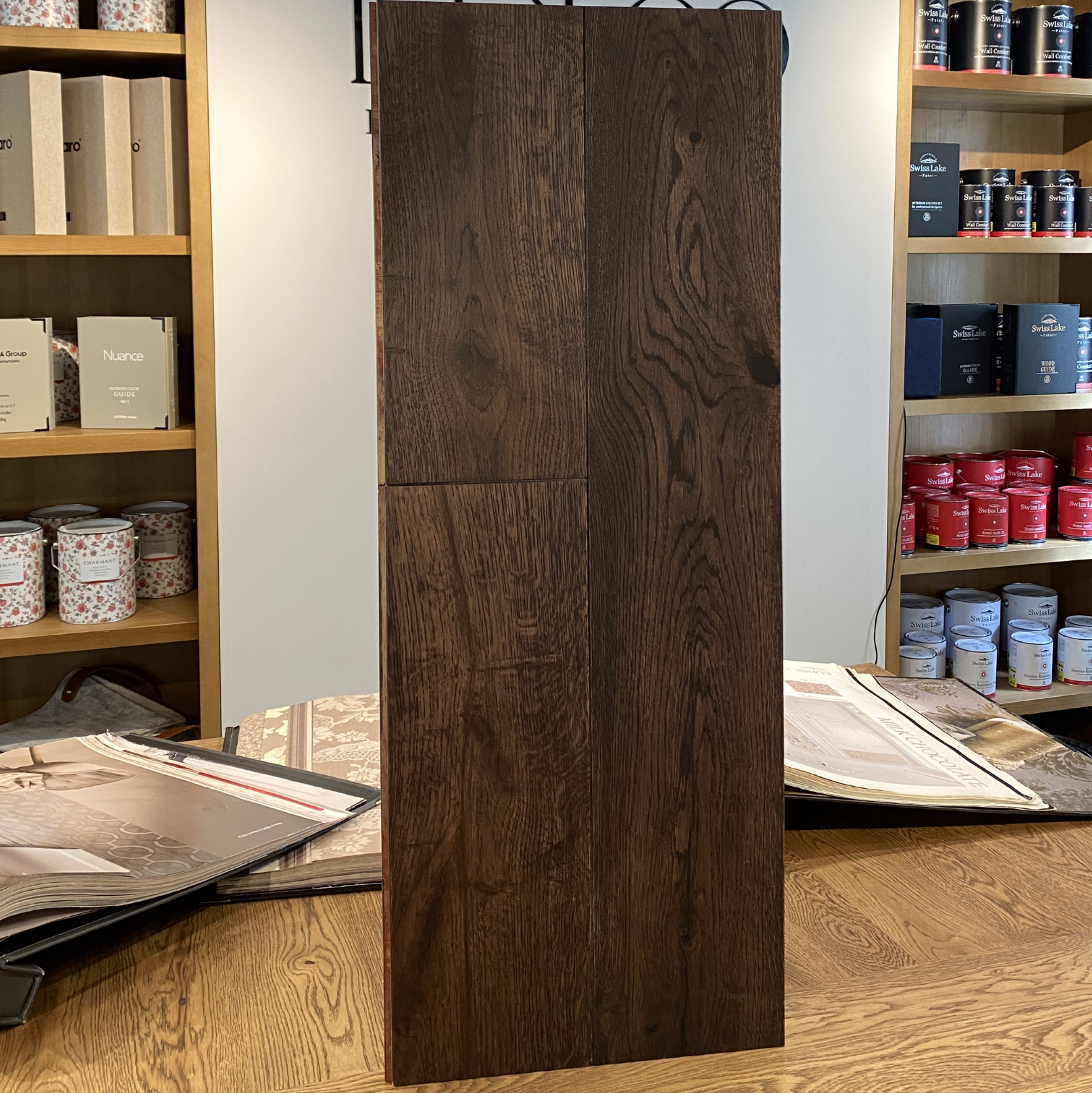 Инженерная доска. L. Deco интерьерный салон. Краски/обои/лепной декор