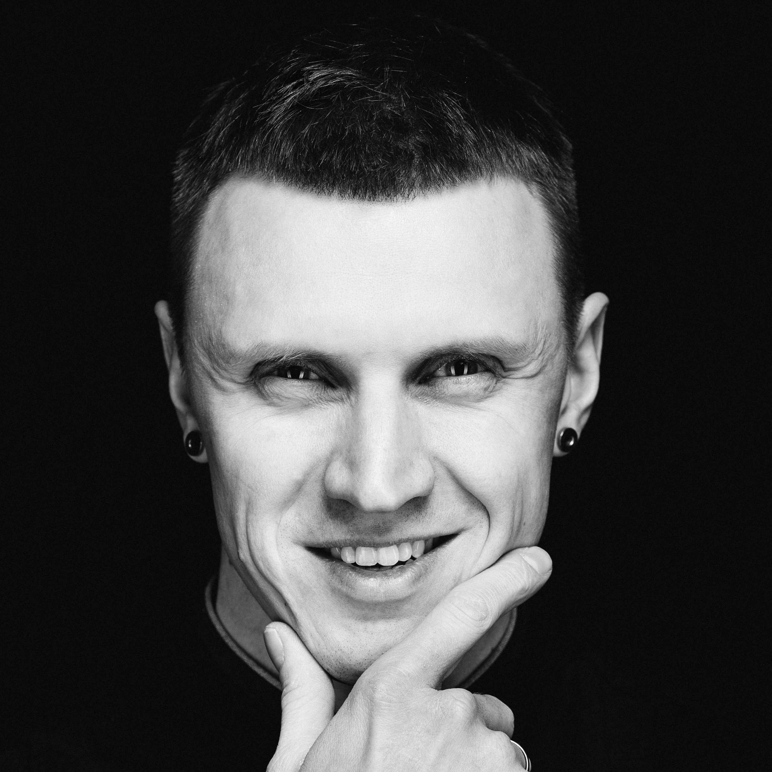 Контакты. Фотограф и видеограф Евгений Романов Санкт-Петербург