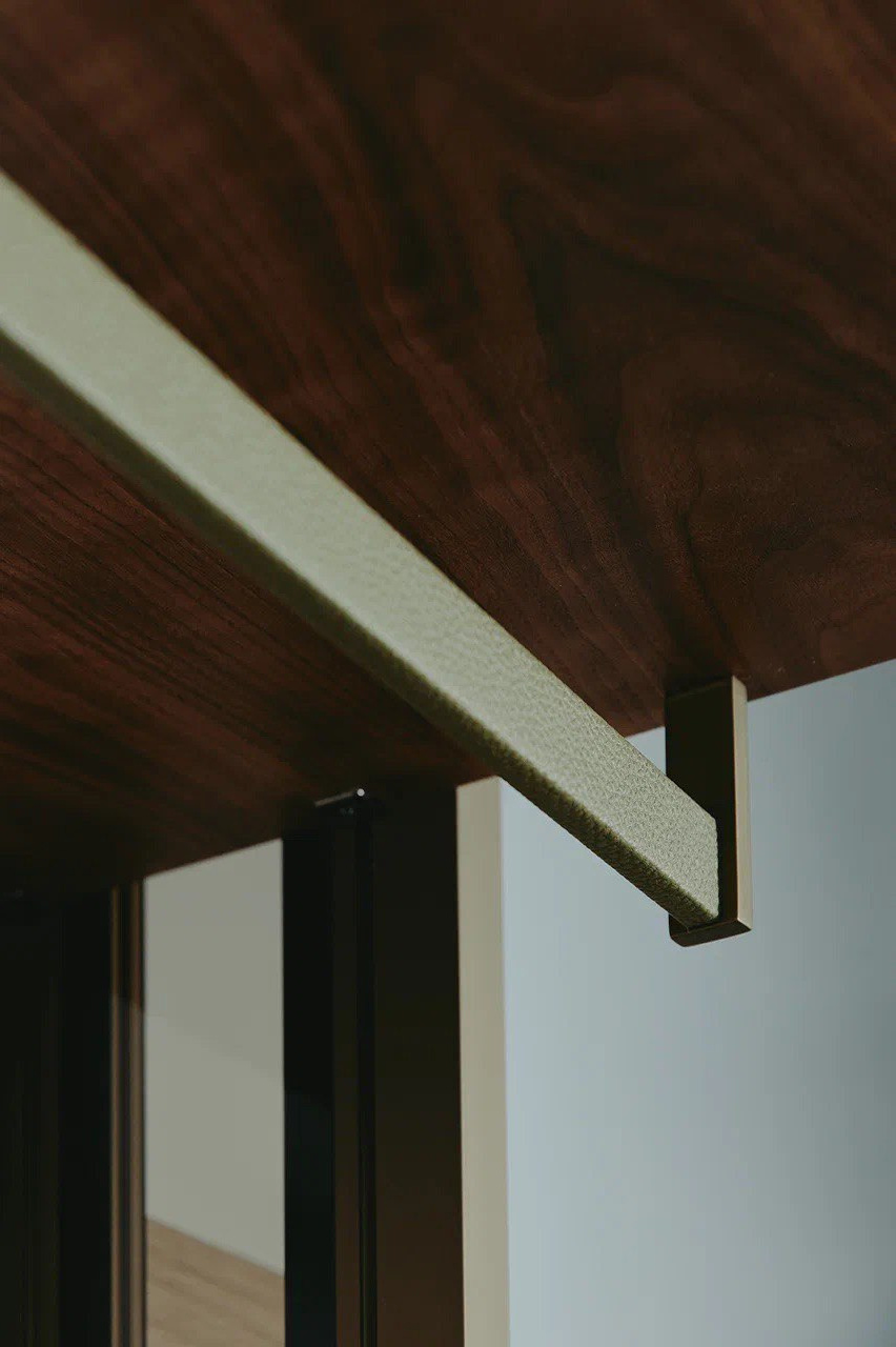 Black Raven. Elizarova Design Studio