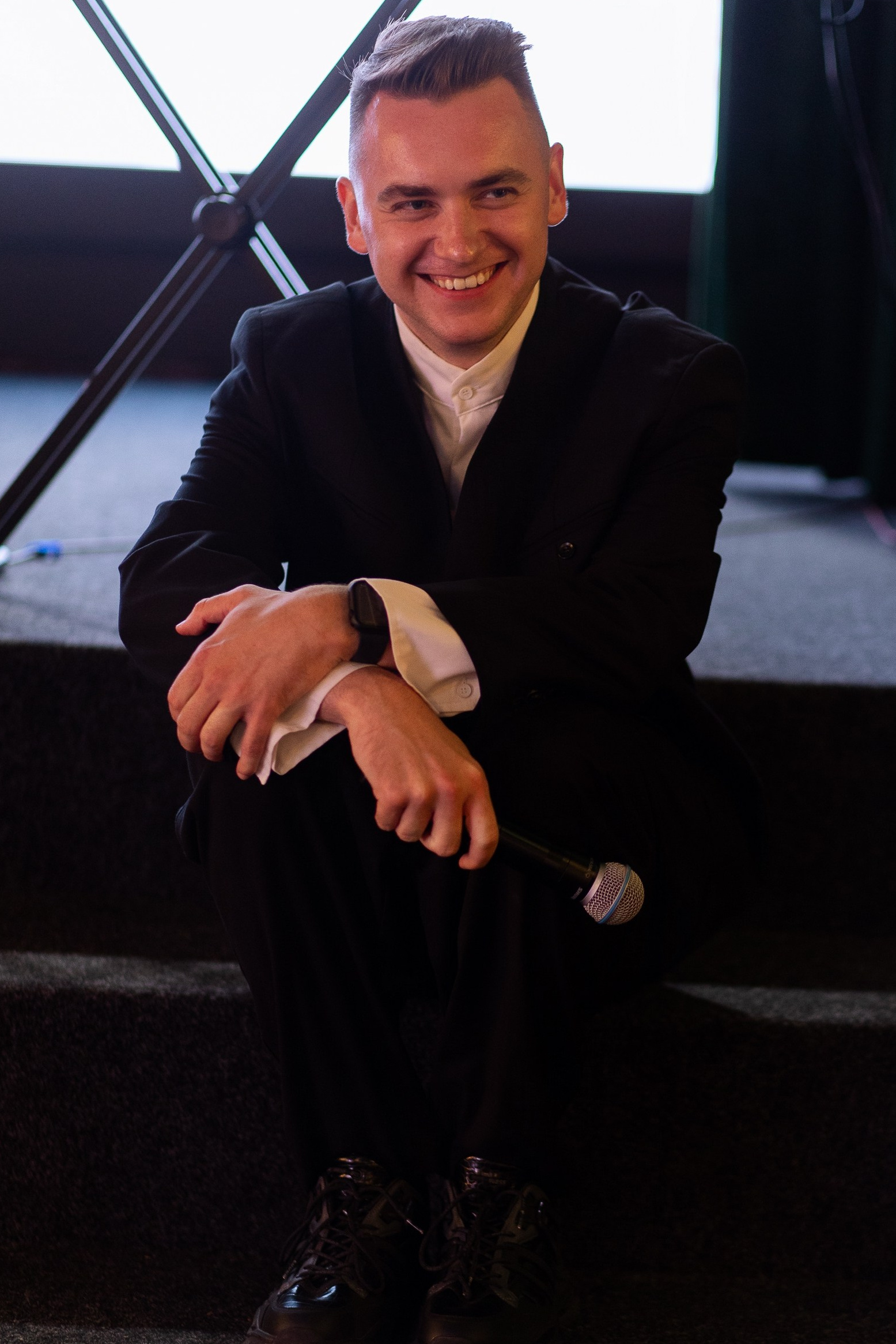 Обо мне. Ведущий Александр Христофоров