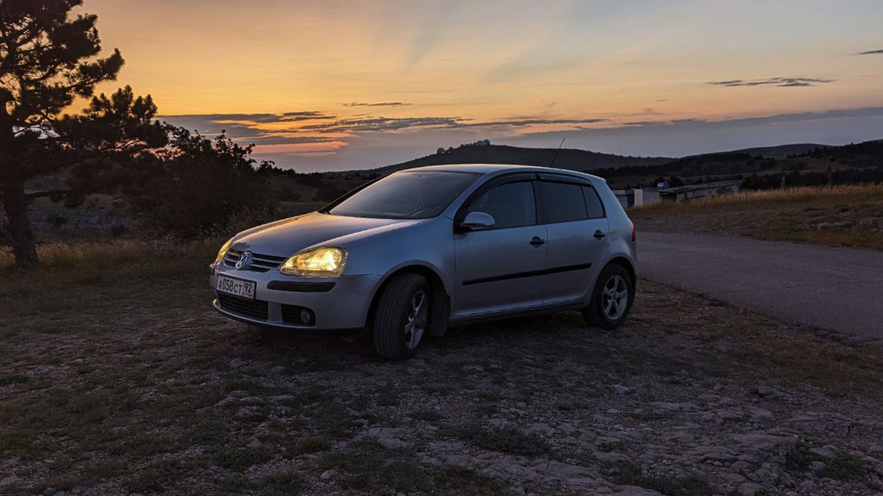 Любовь, история любви, фотосессия для двоих. Профессиональная фотосъемка в Крыму. Натуральные эмоции и живые кадры. Забронируйте дату прямо сейчас!