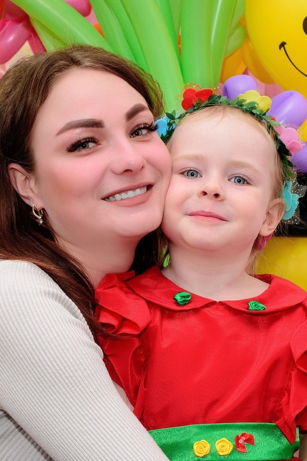 Специализируюсь на детских, семейных и свадебных фотосессиях в Севастополе