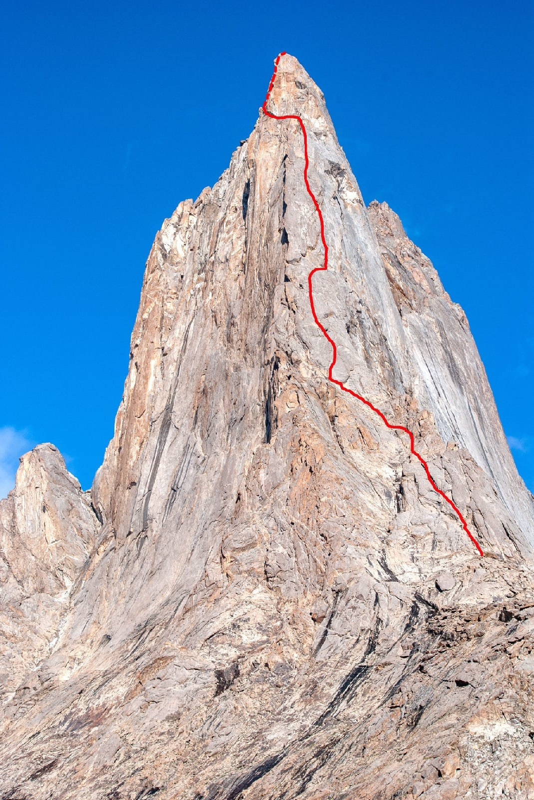 Media. “Steel Angel”: women’s climbing award