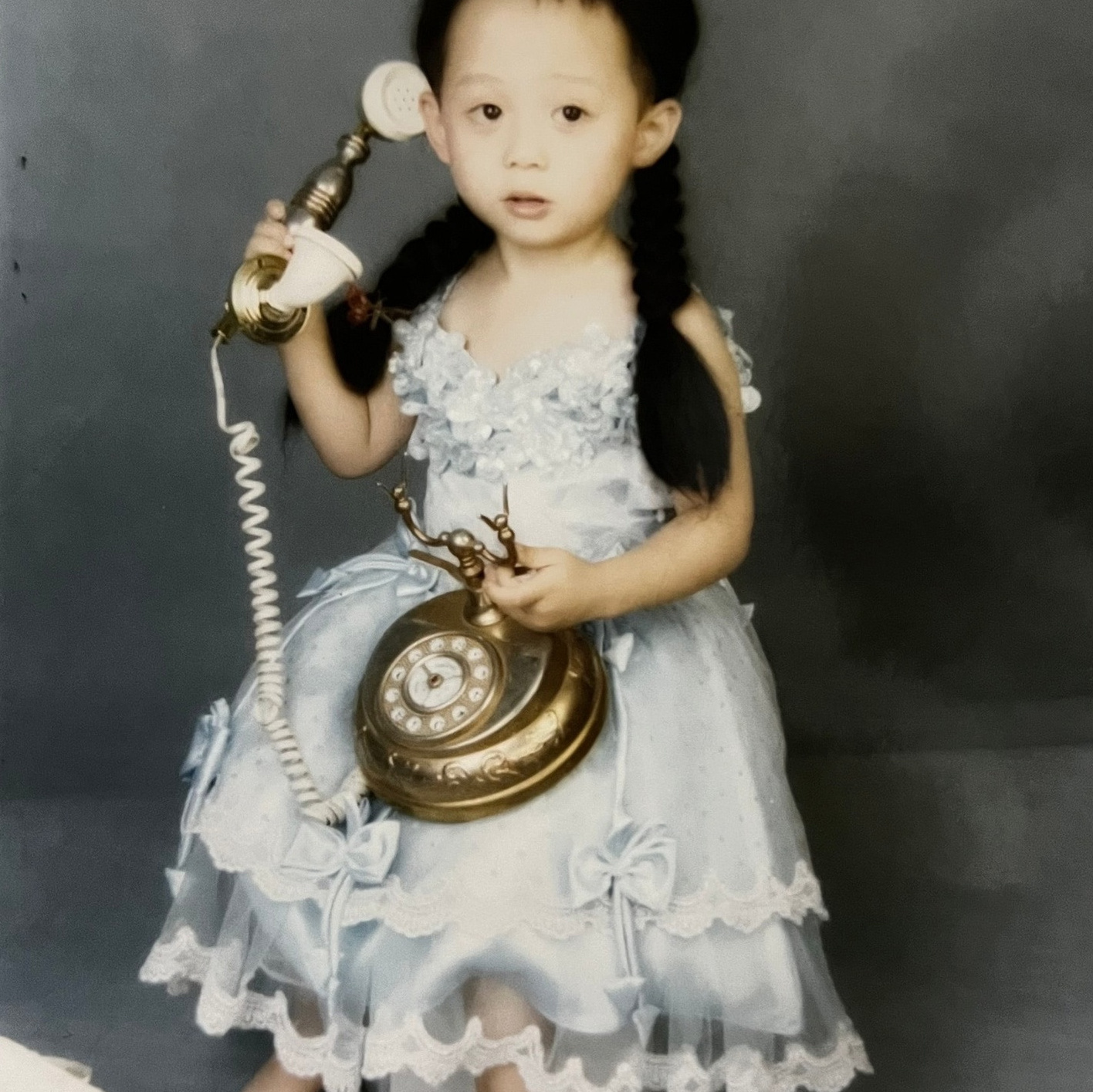 Выставка — перформанс «Мам, я дома!». Фотограф Светлана Амирханова