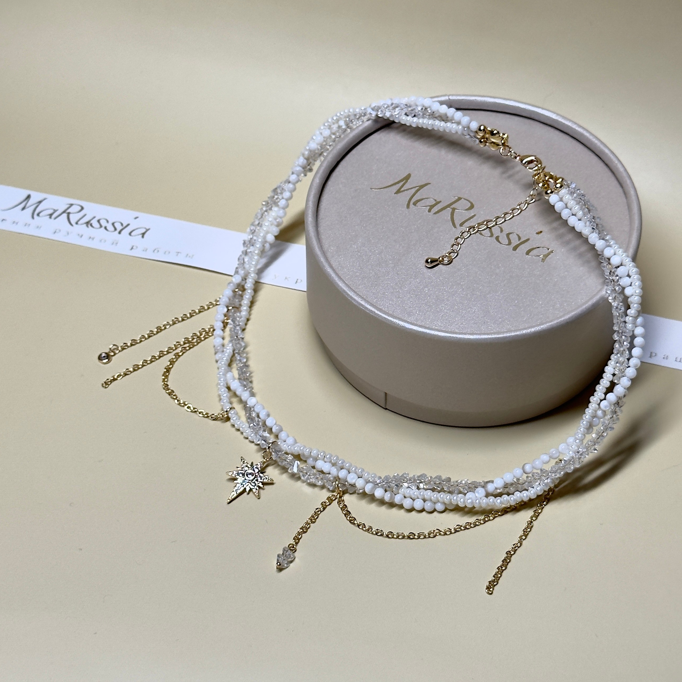 Чокеры, комплекты. Группа «Белое Злато»